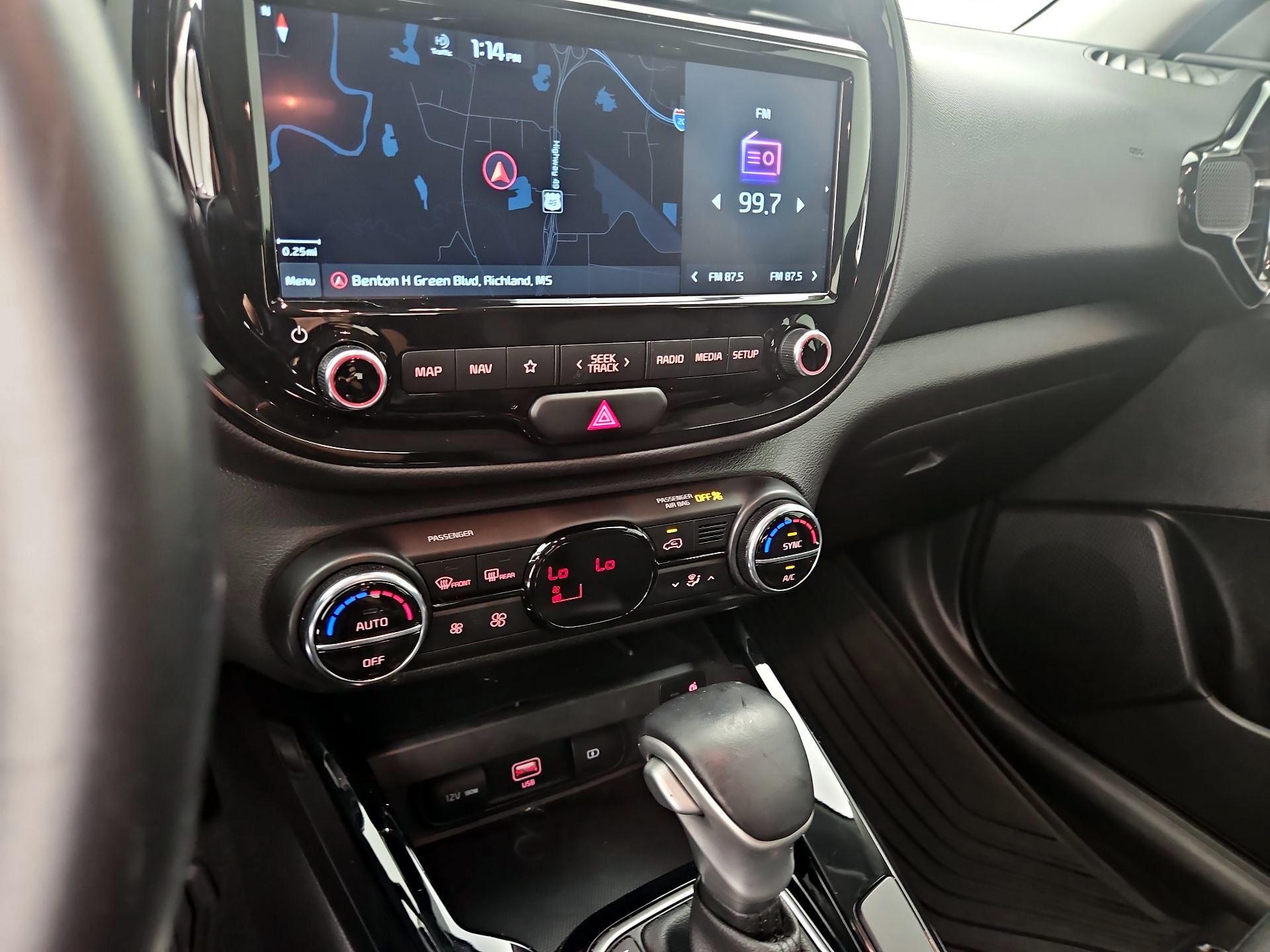 Thumbnail: 2022 Kia Soul - 17