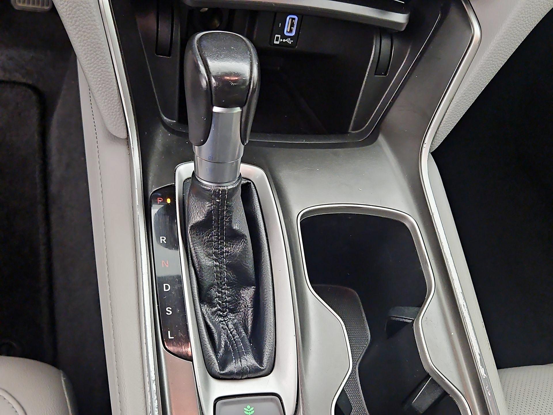 Thumbnail: 2018 Honda Accord - 17