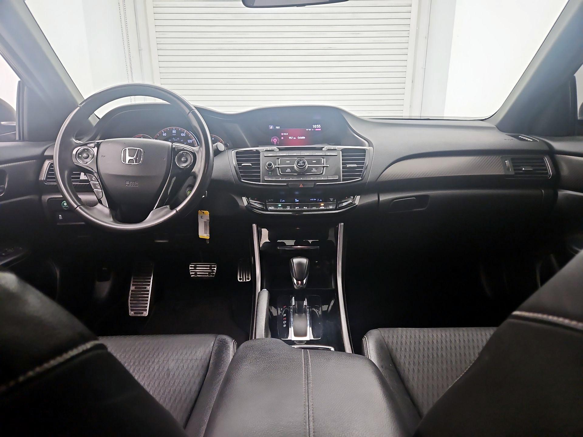 Thumbnail: 2016 Honda Accord - 9