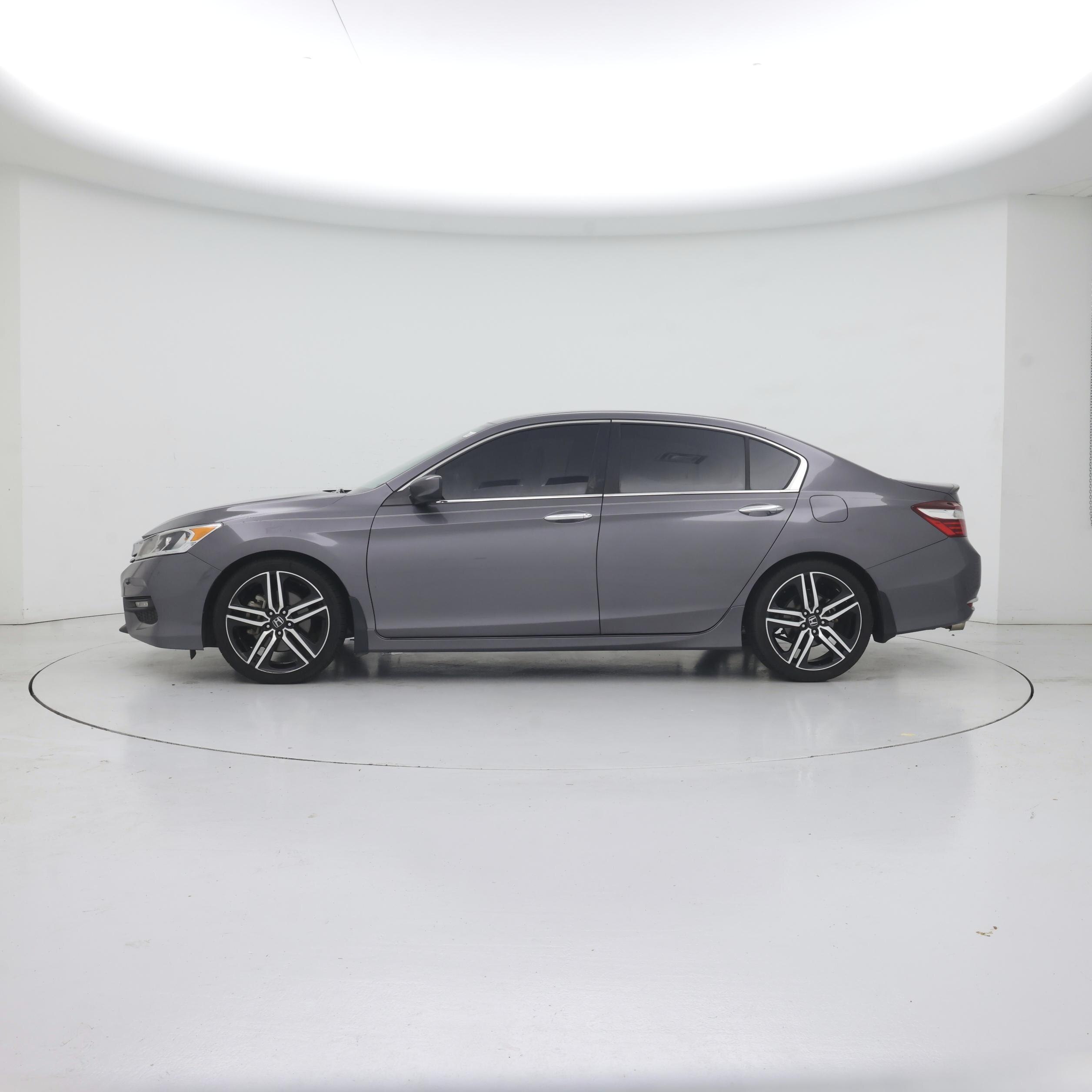 Thumbnail: 2016 Honda Accord - 3