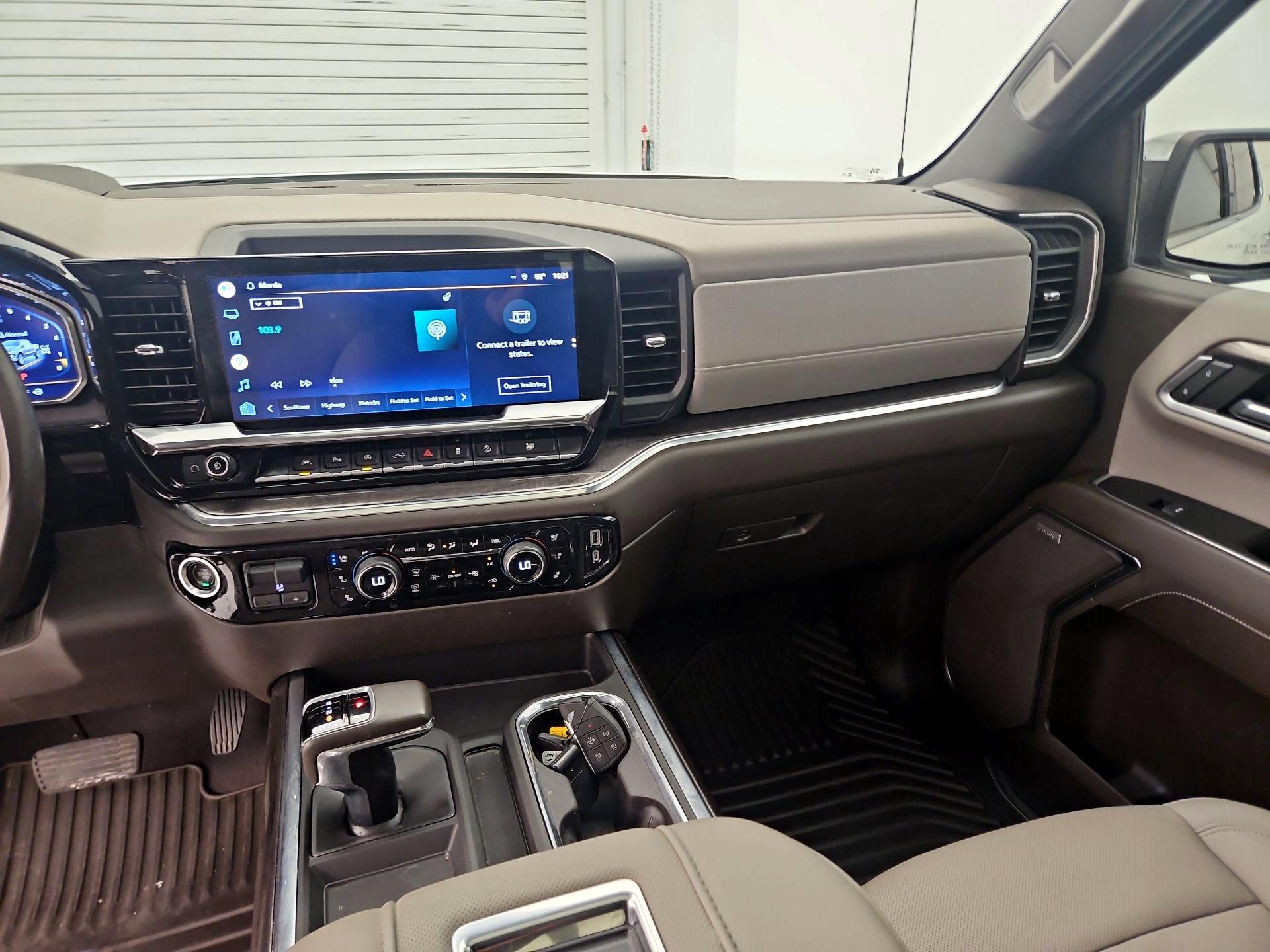Thumbnail: 2022 Chevrolet Silverado 1500 - 9