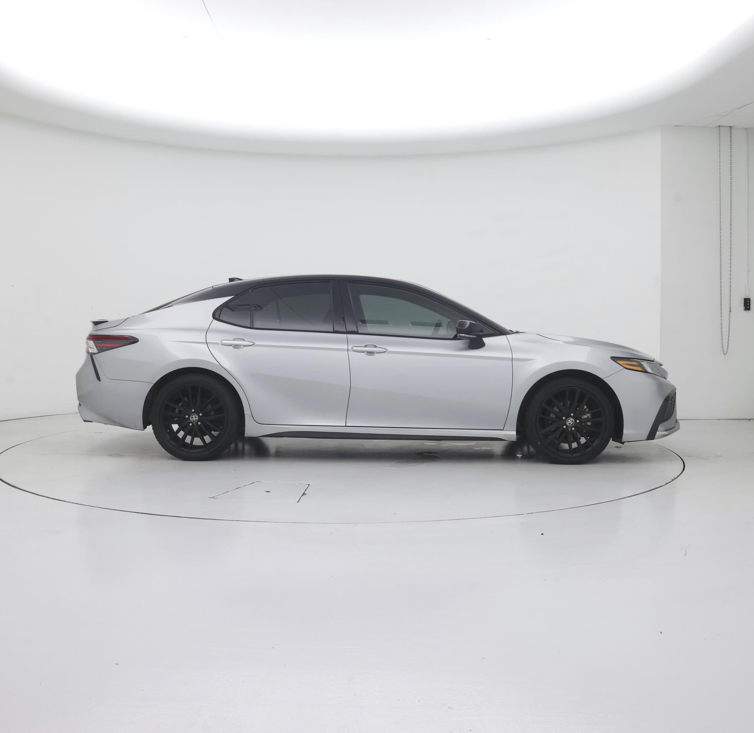 Thumbnail: 2024 Toyota Camry - 7