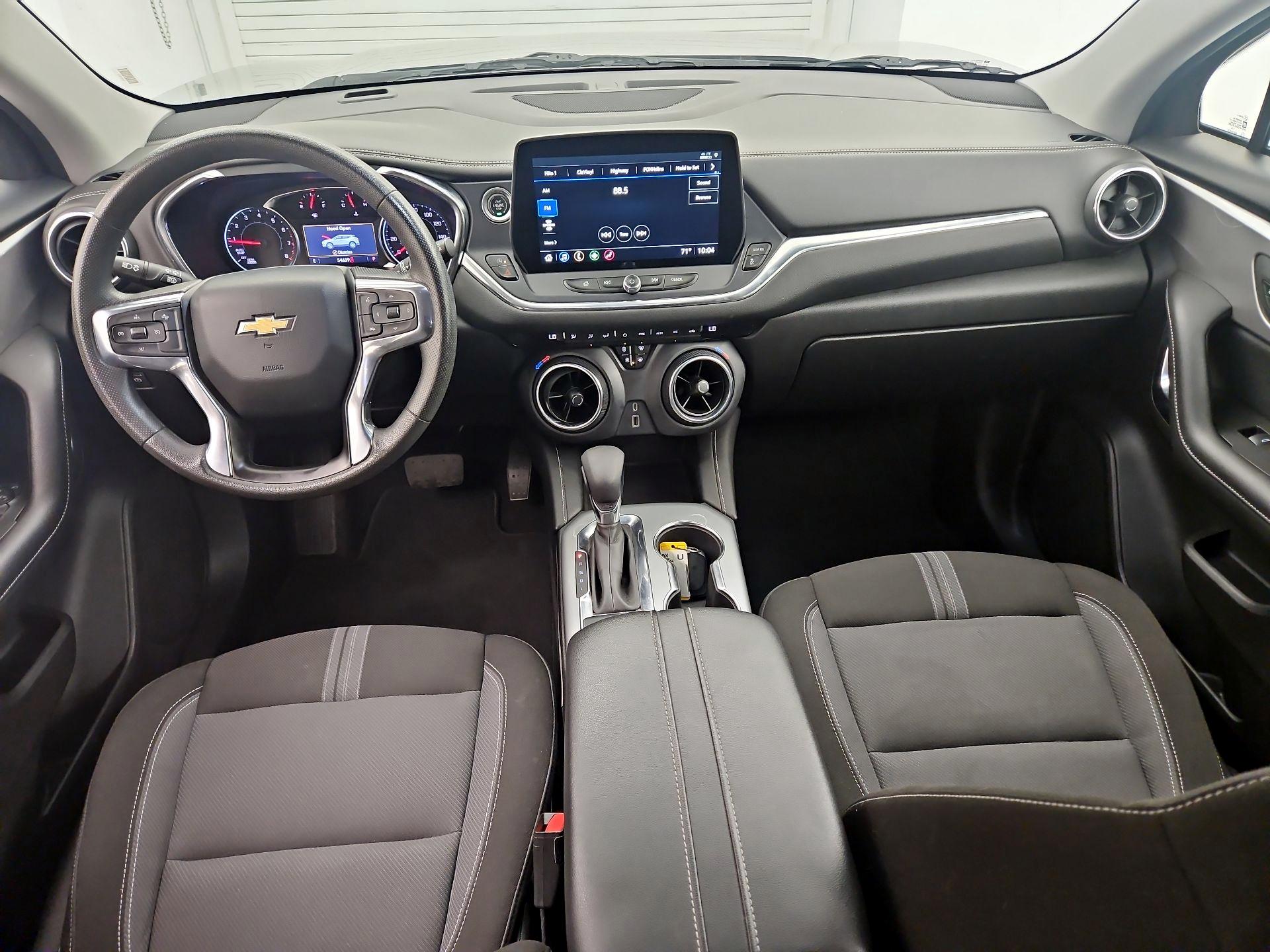 Thumbnail: 2023 Chevrolet Blazer - 9