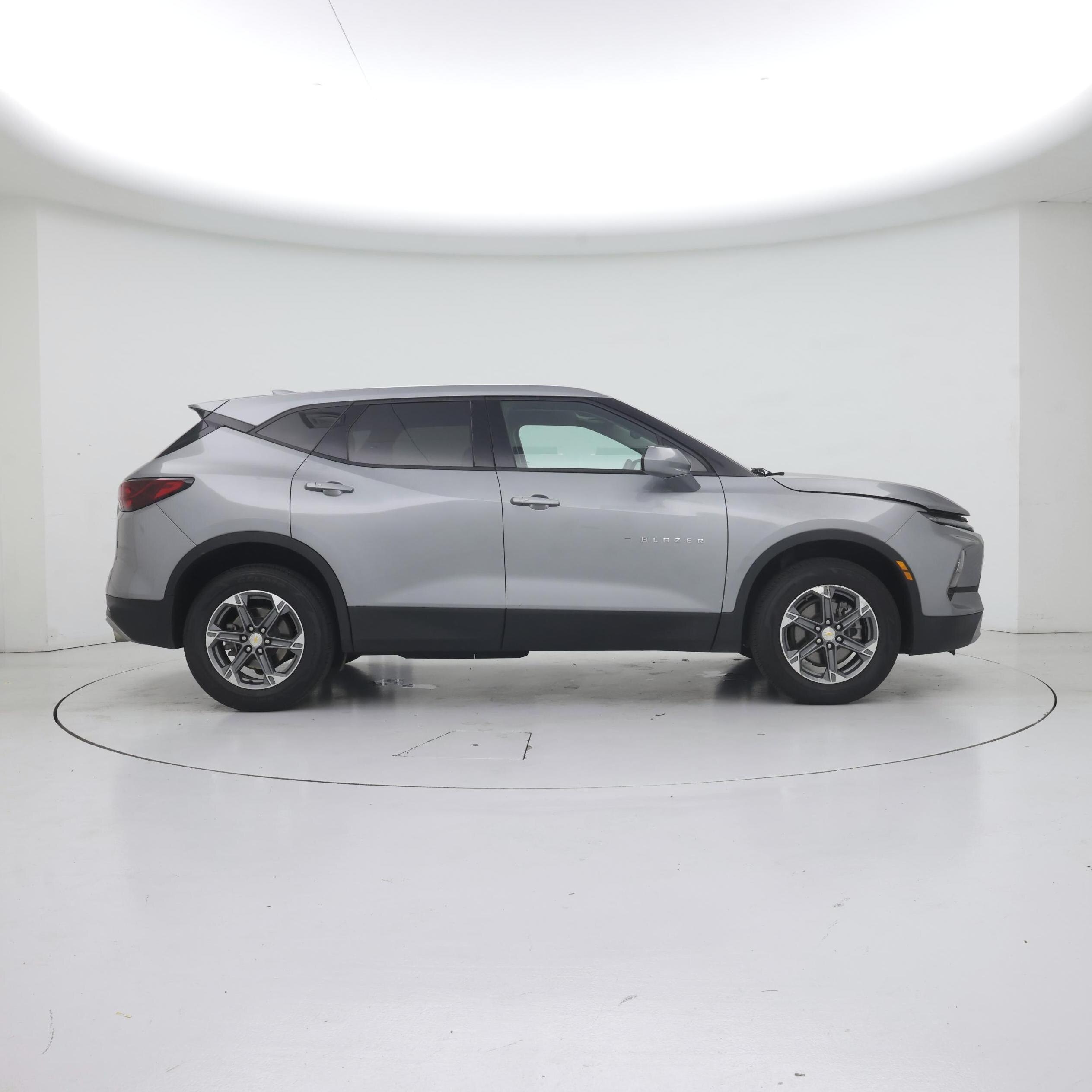 Thumbnail: 2023 Chevrolet Blazer - 7