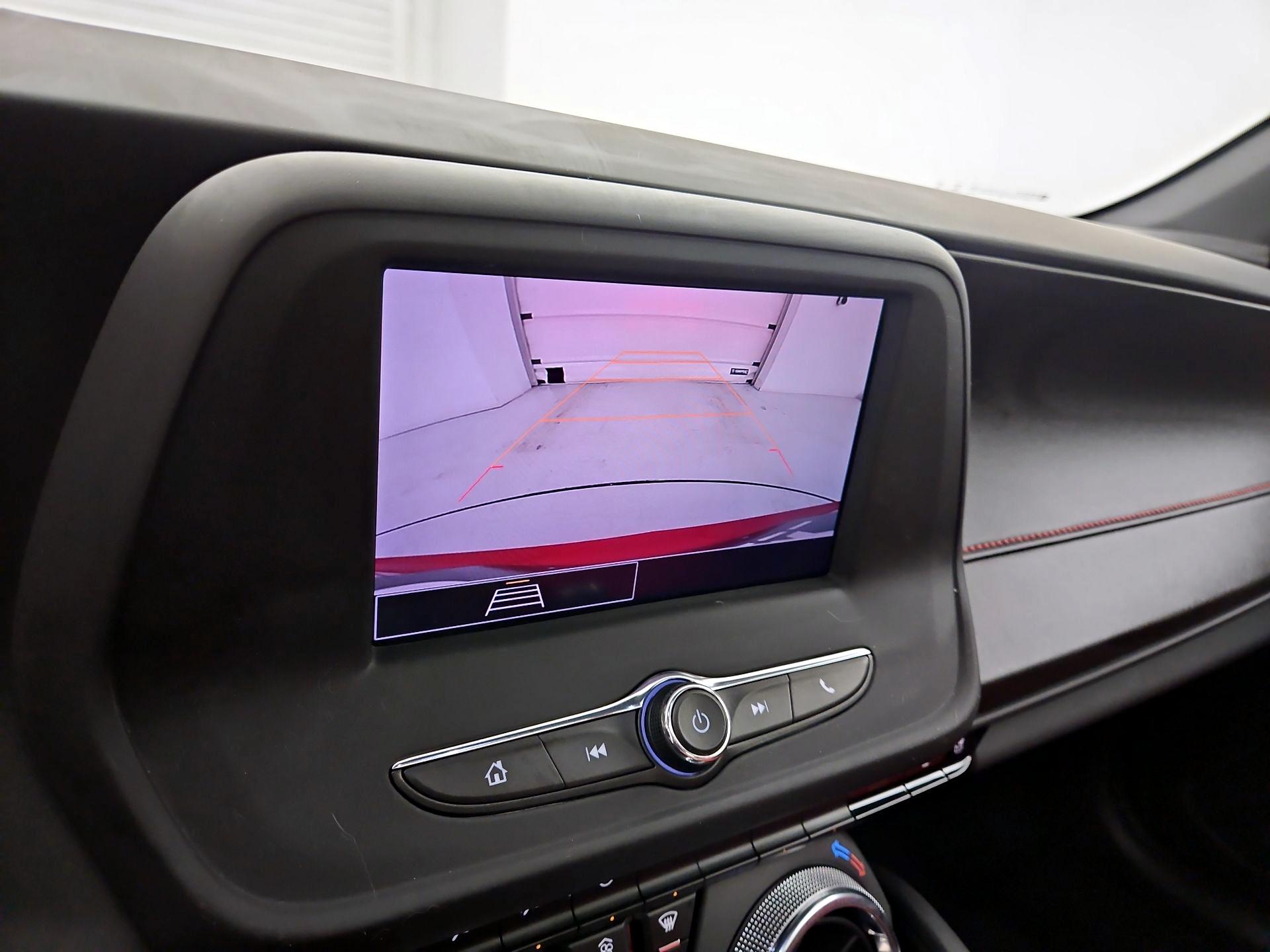 Thumbnail: 2021 Chevrolet Camaro - 14