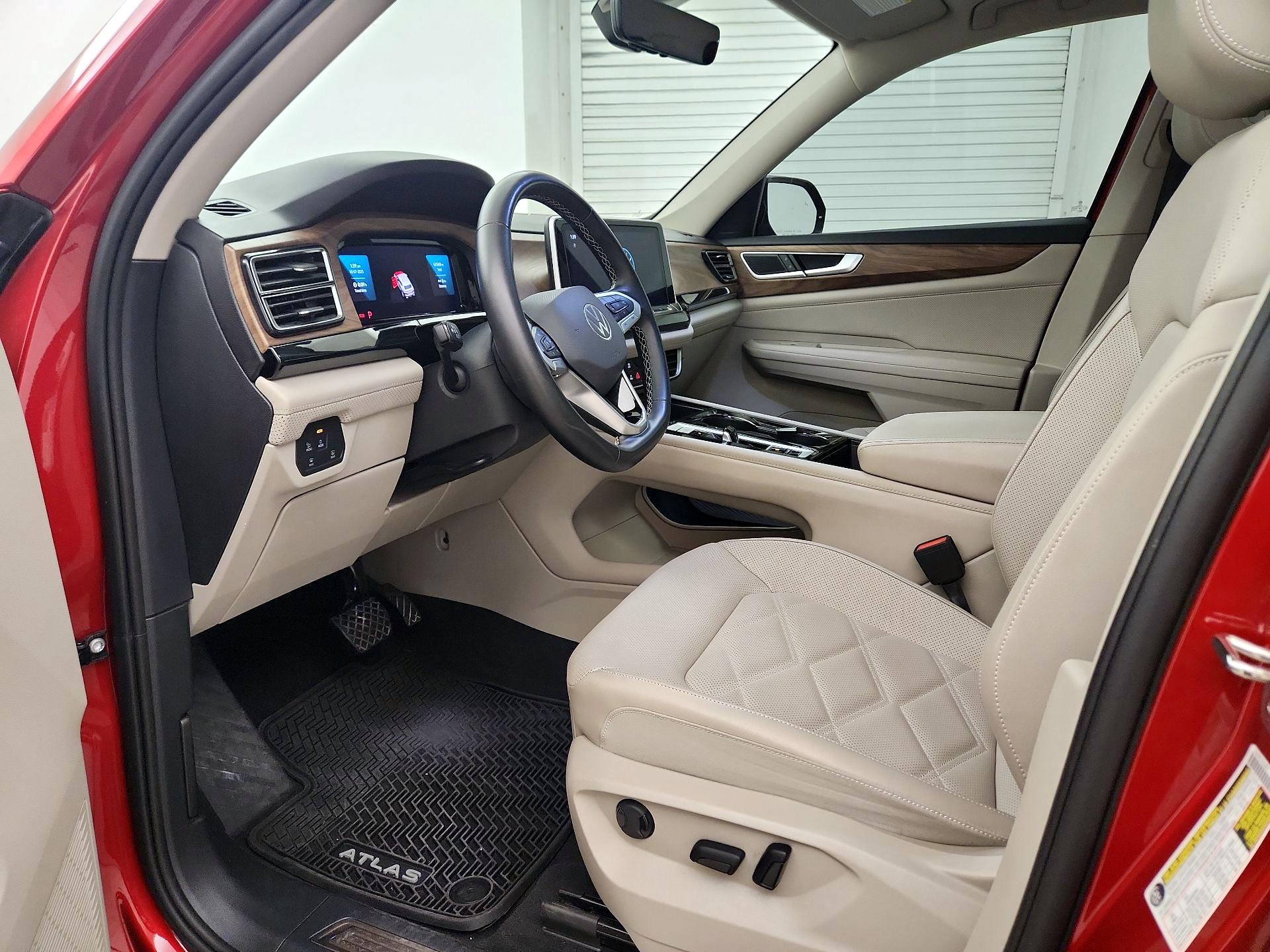 Thumbnail: 2024 Volkswagen Atlas - 11