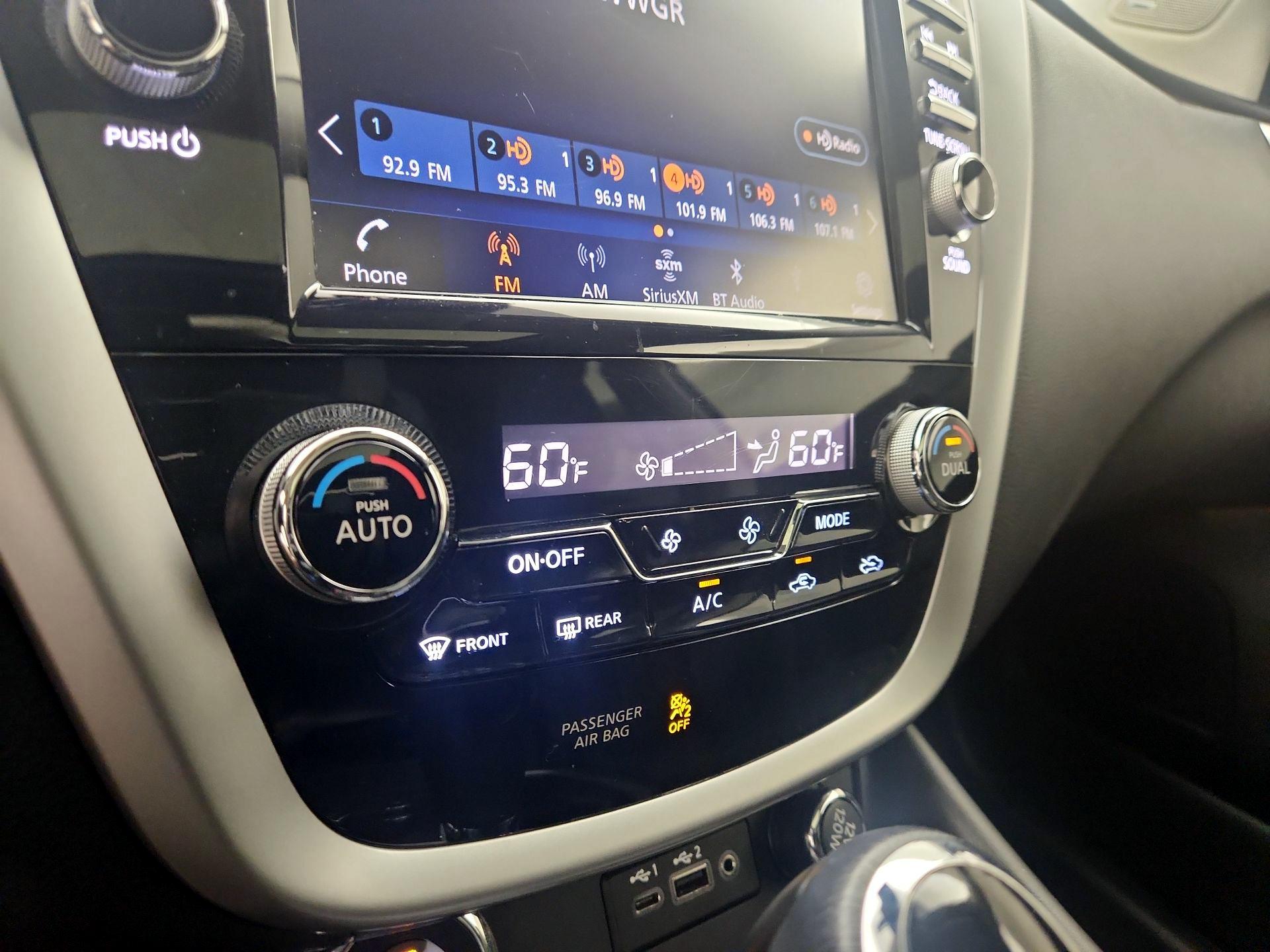 Thumbnail: 2020 Nissan Murano - 17