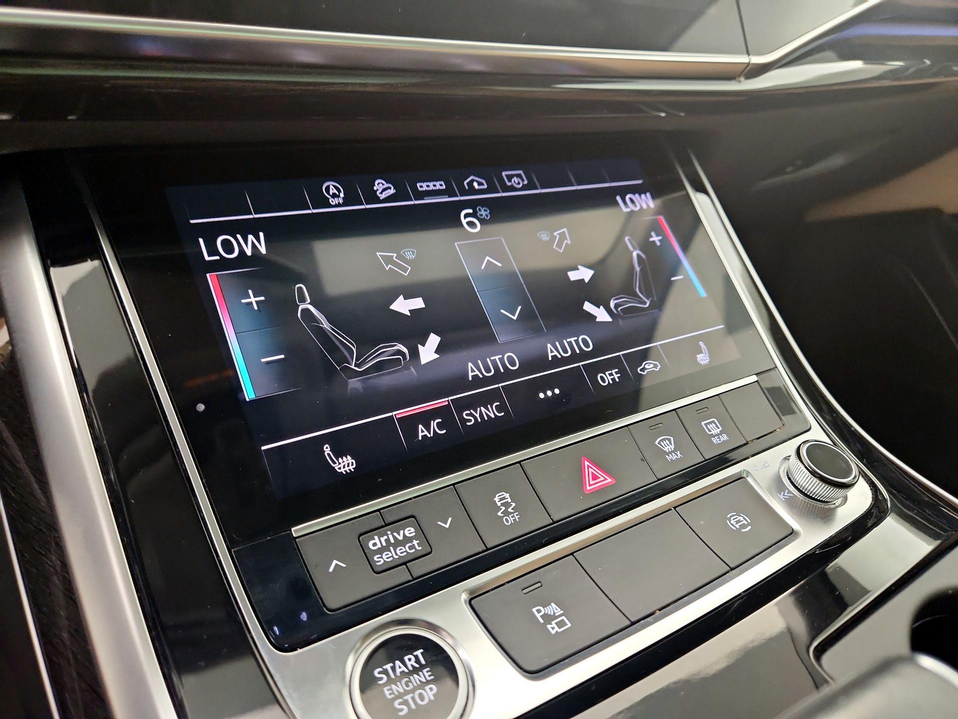 Thumbnail: 2021 Audi Q7 - 17