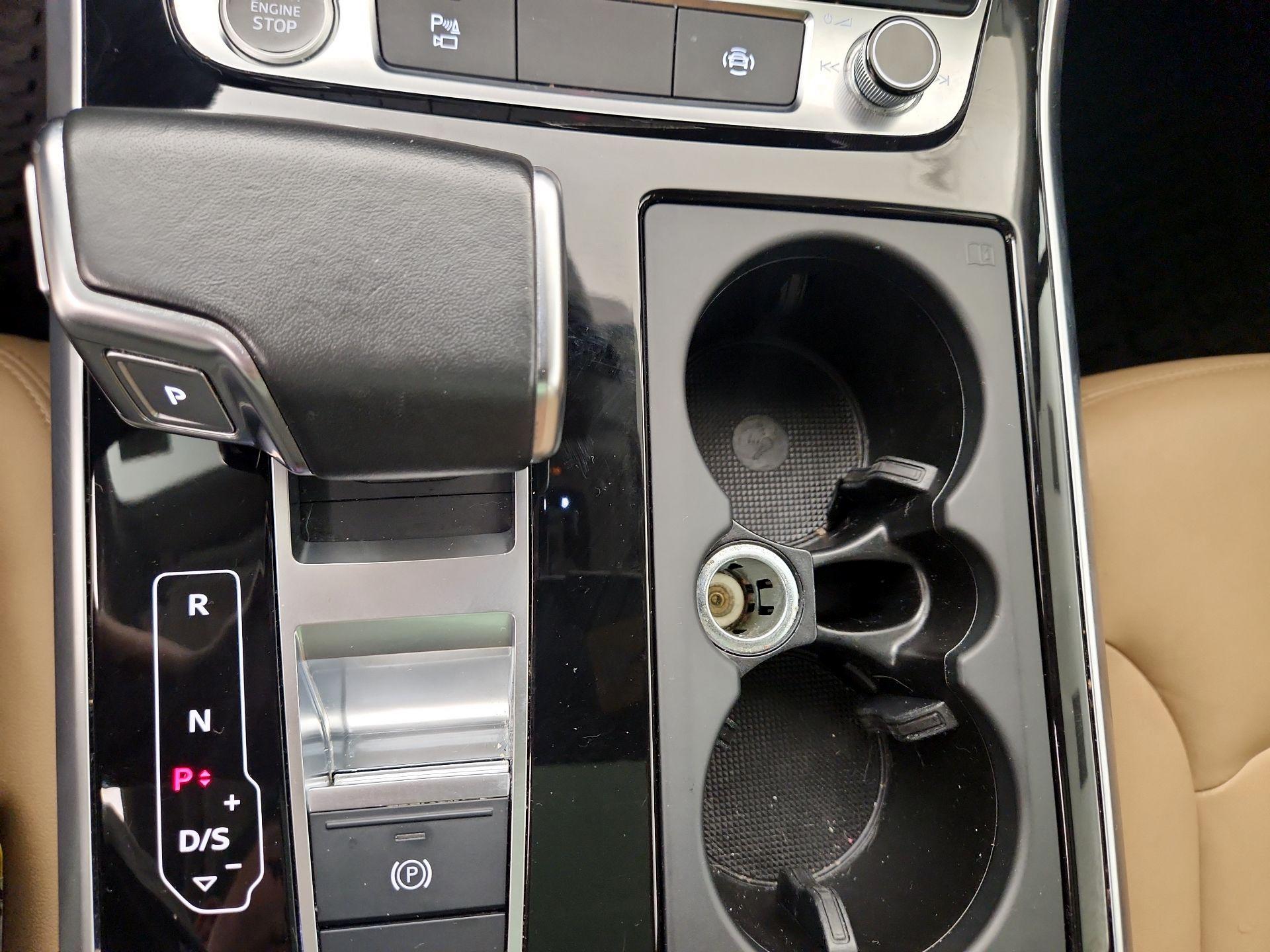 Thumbnail: 2021 Audi Q7 - 18