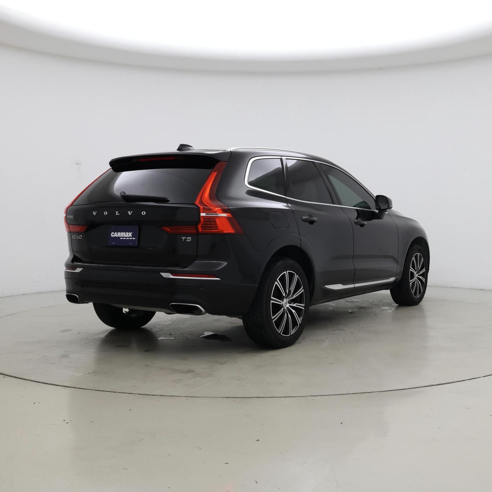 Thumbnail: 2021 Volvo XC60 - 8