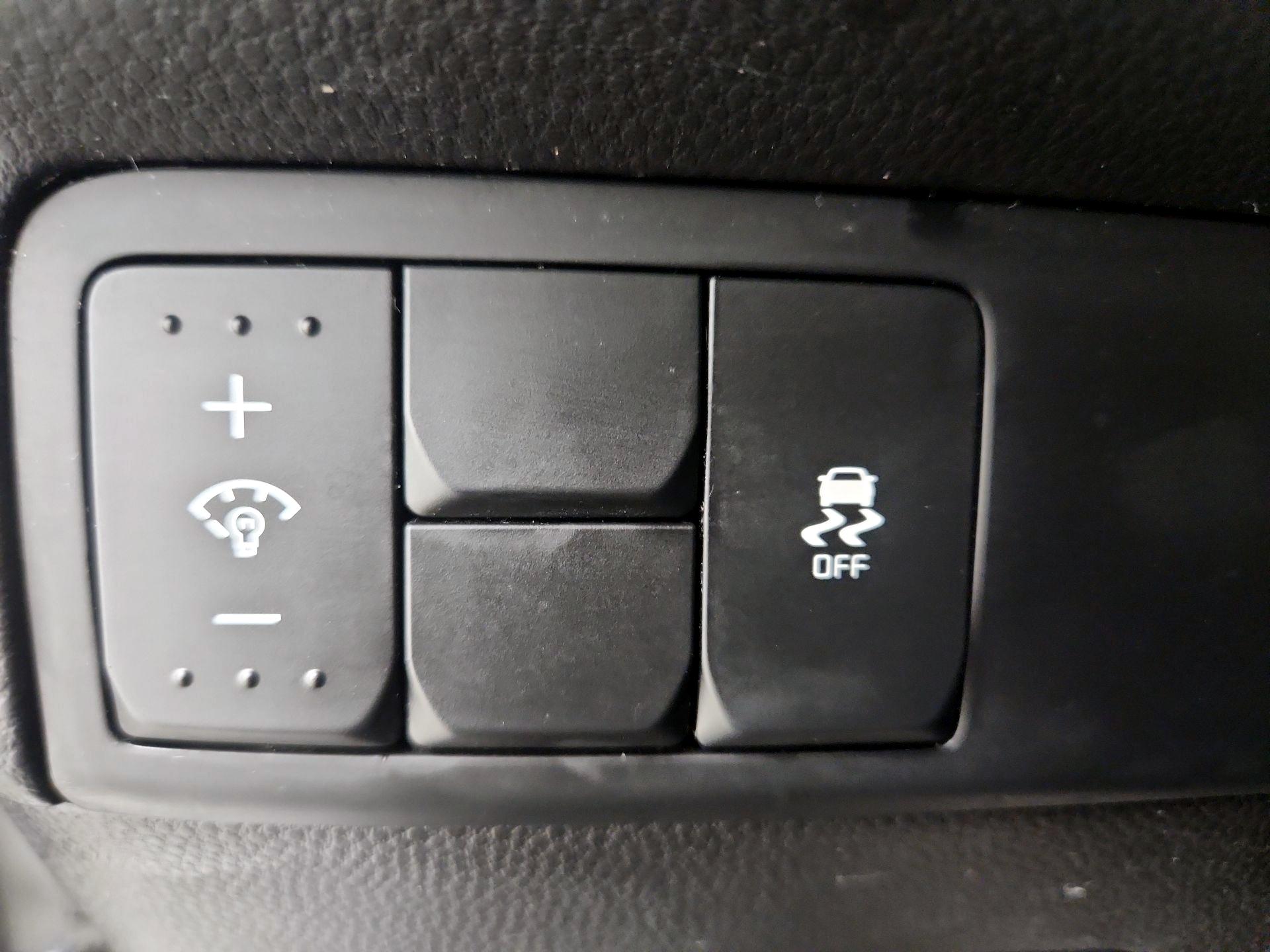 Thumbnail: 2016 Kia Soul - 13