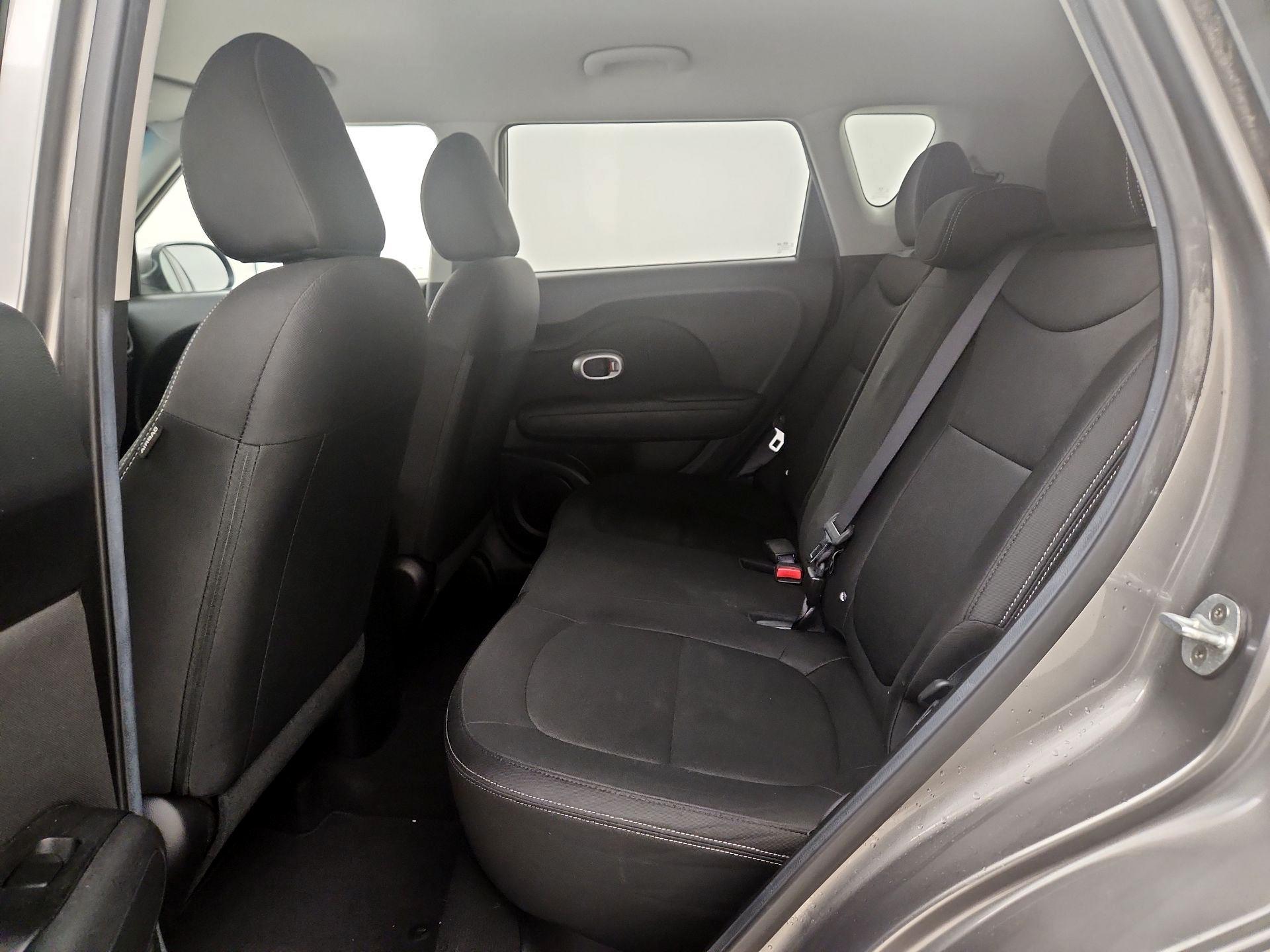 Thumbnail: 2016 Kia Soul - 18