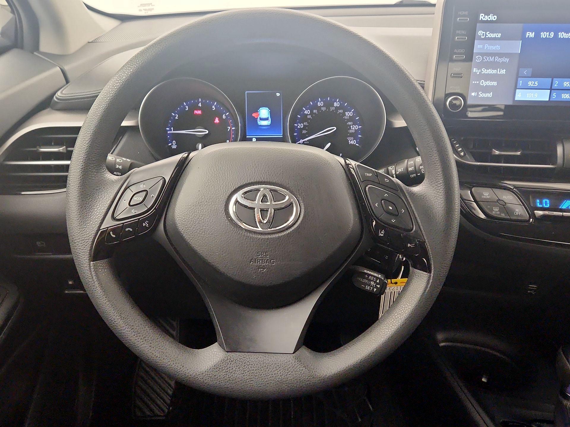 Thumbnail: 2021 Toyota C-HR - 10