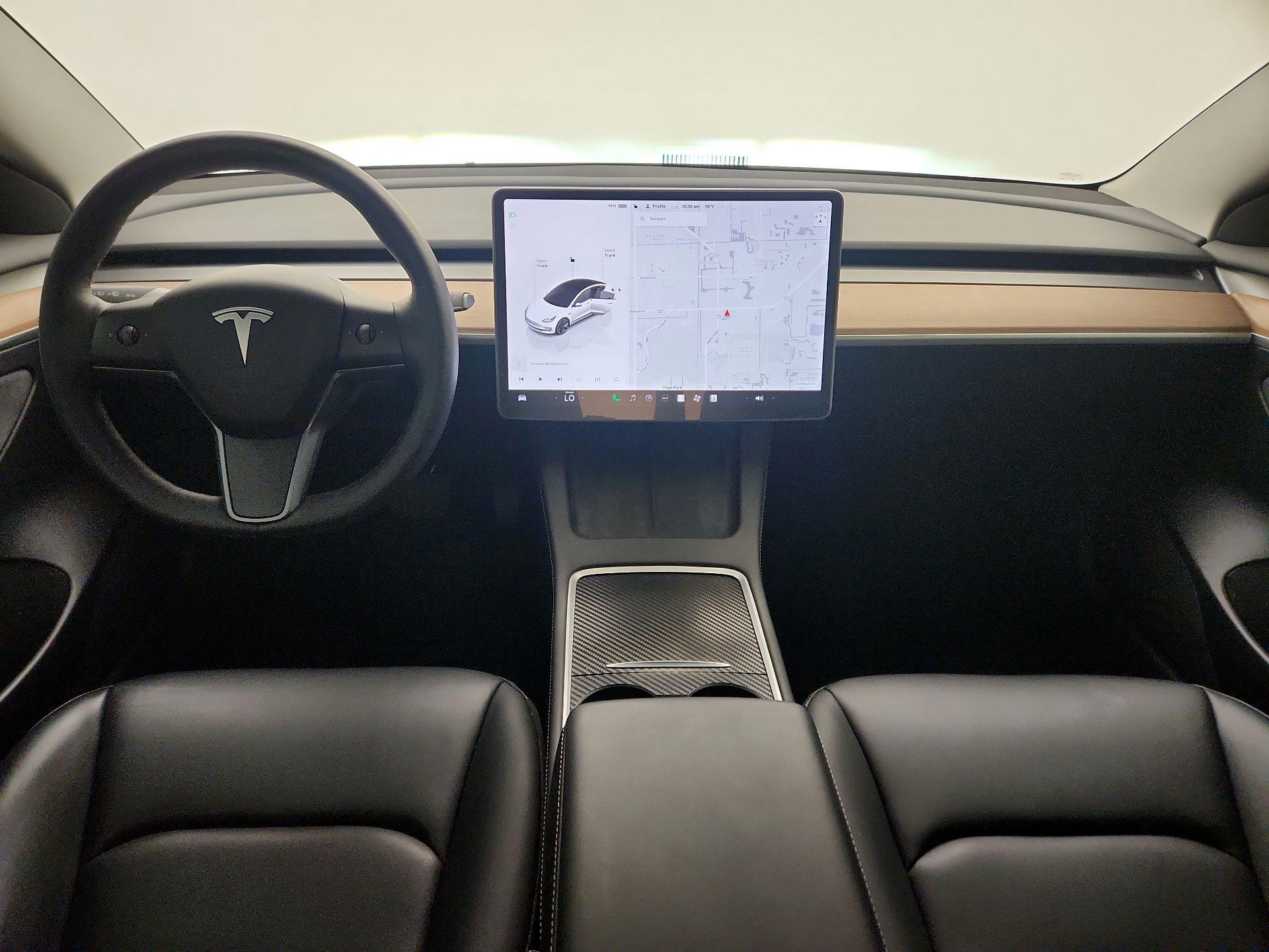 Thumbnail: 2023 Tesla Model 3 - 9