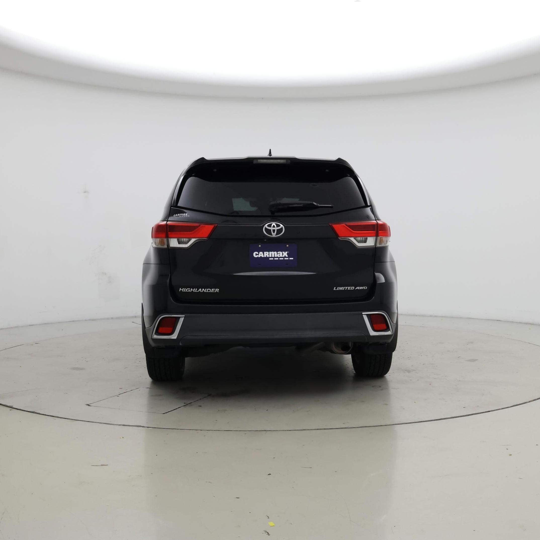 Thumbnail: 2017 Toyota Highlander - 6