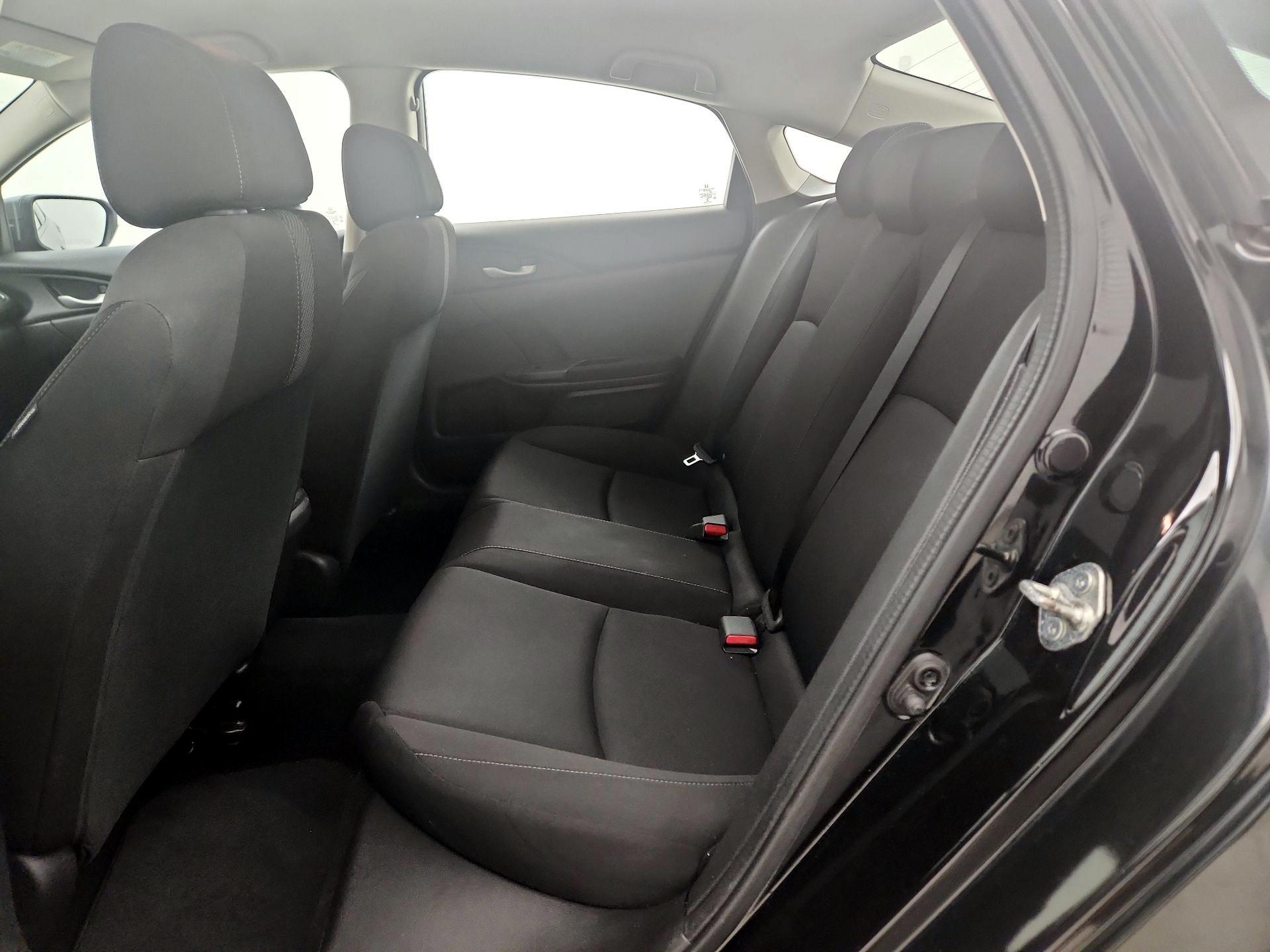 Thumbnail: 2016 Honda Civic - 18