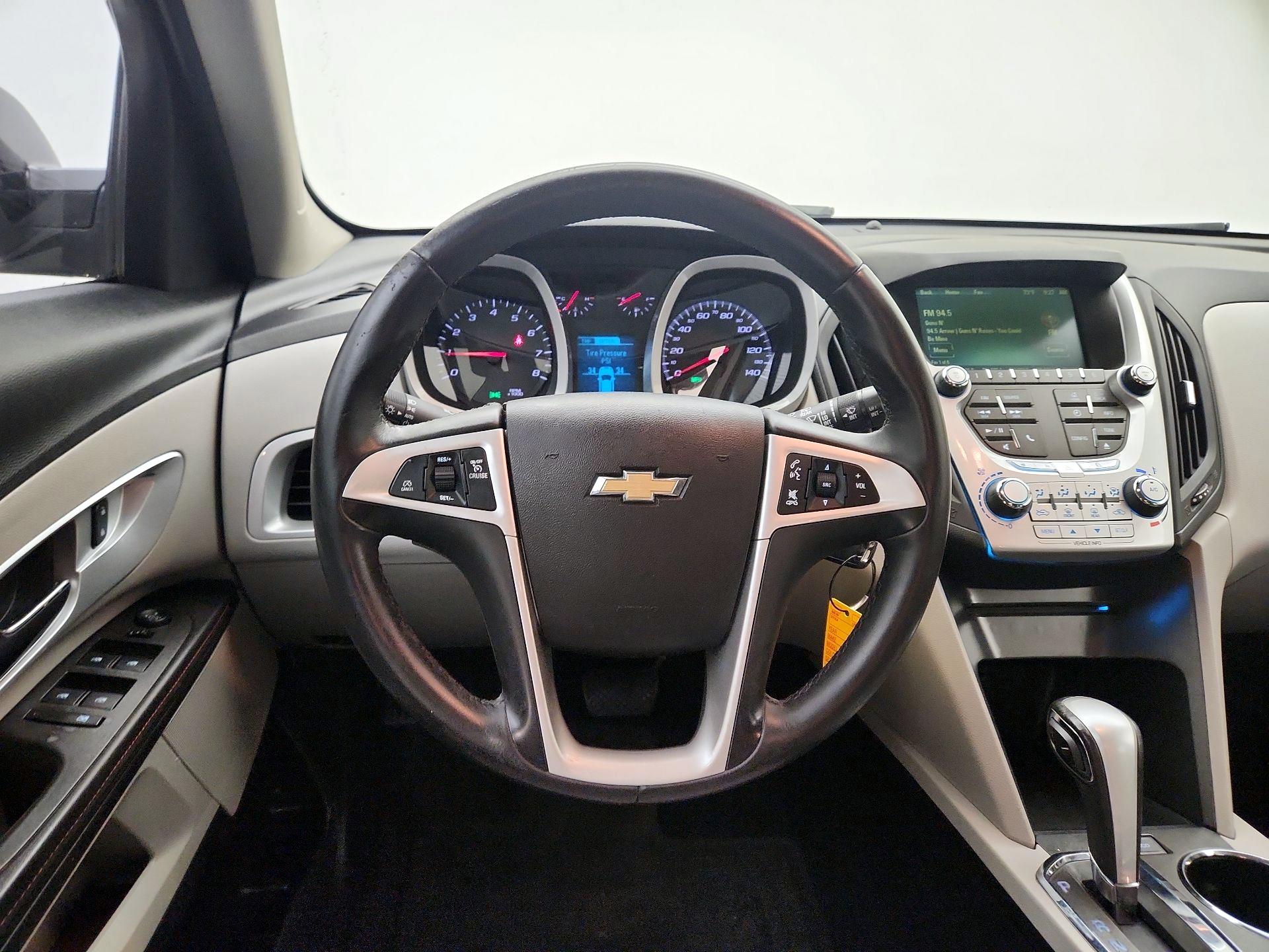 Thumbnail: 2015 Chevrolet Equinox - 10