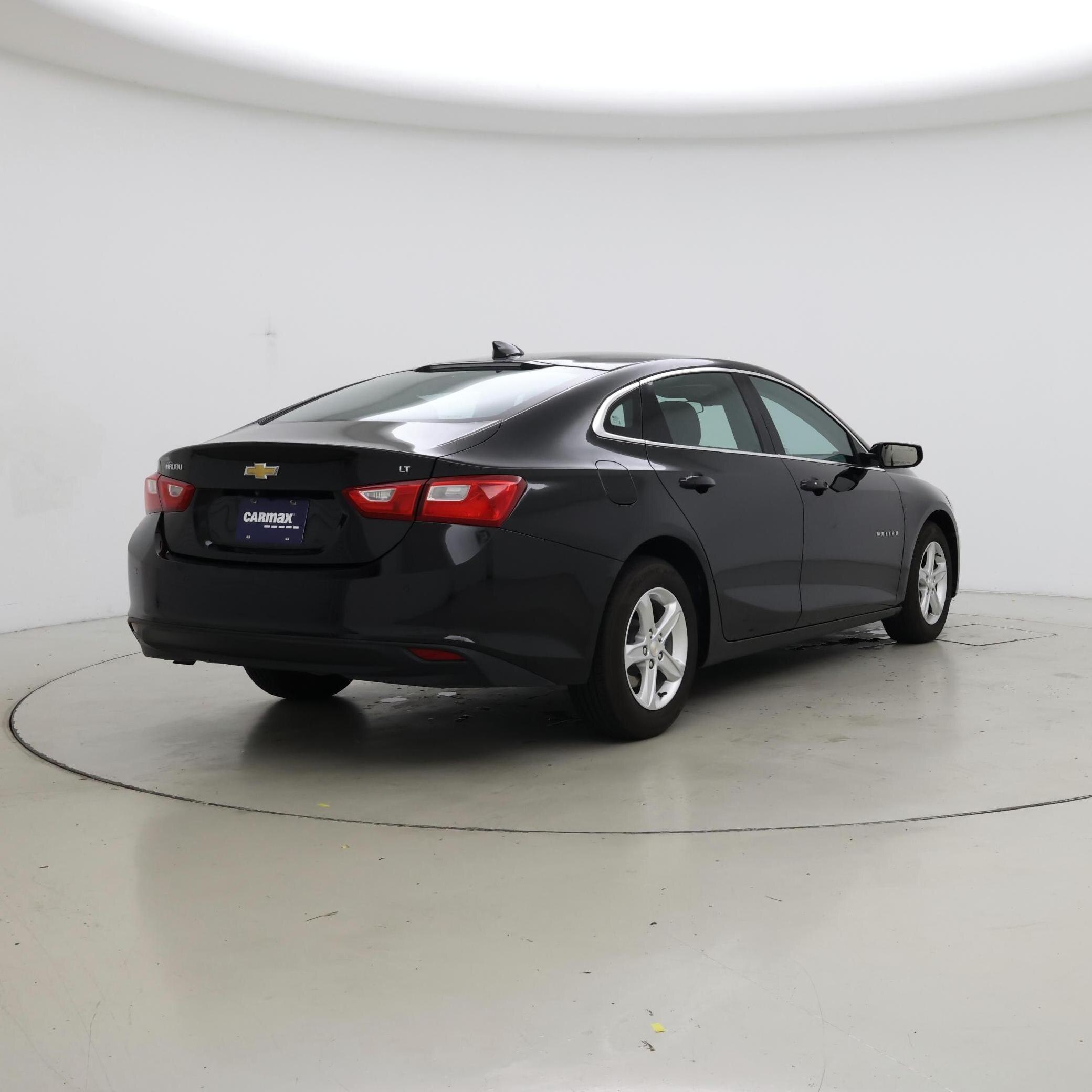 Thumbnail: 2023 Chevrolet Malibu - 8