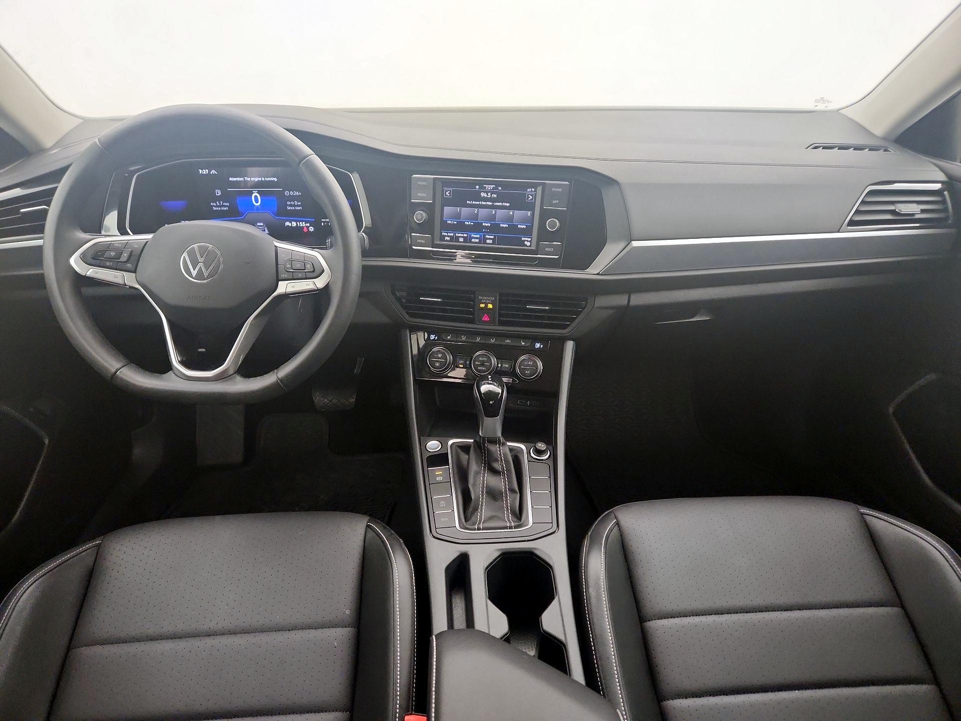 Thumbnail: 2022 Volkswagen Jetta - 9