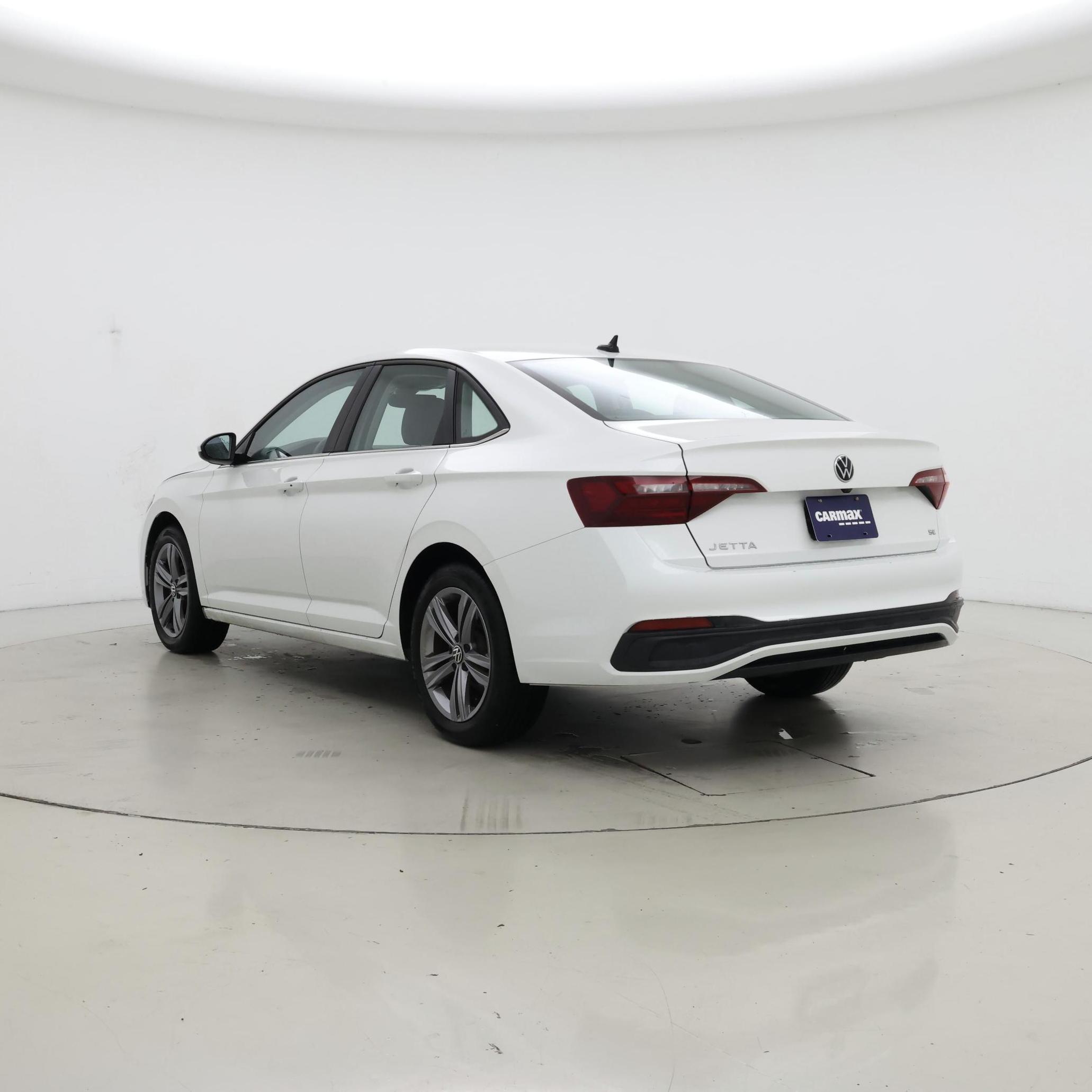 Thumbnail: 2022 Volkswagen Jetta - 2