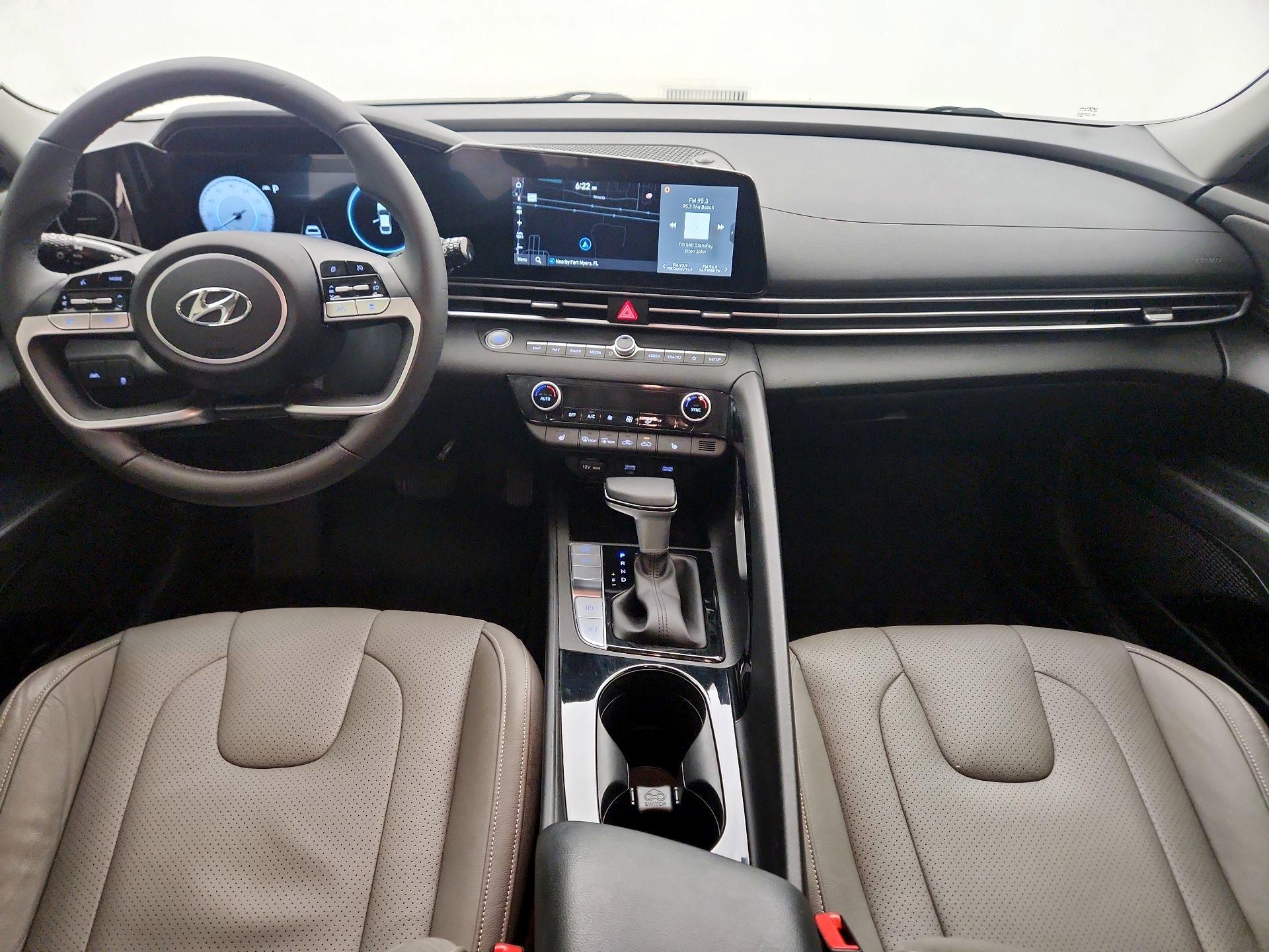 Thumbnail: 2023 Hyundai Elantra - 9