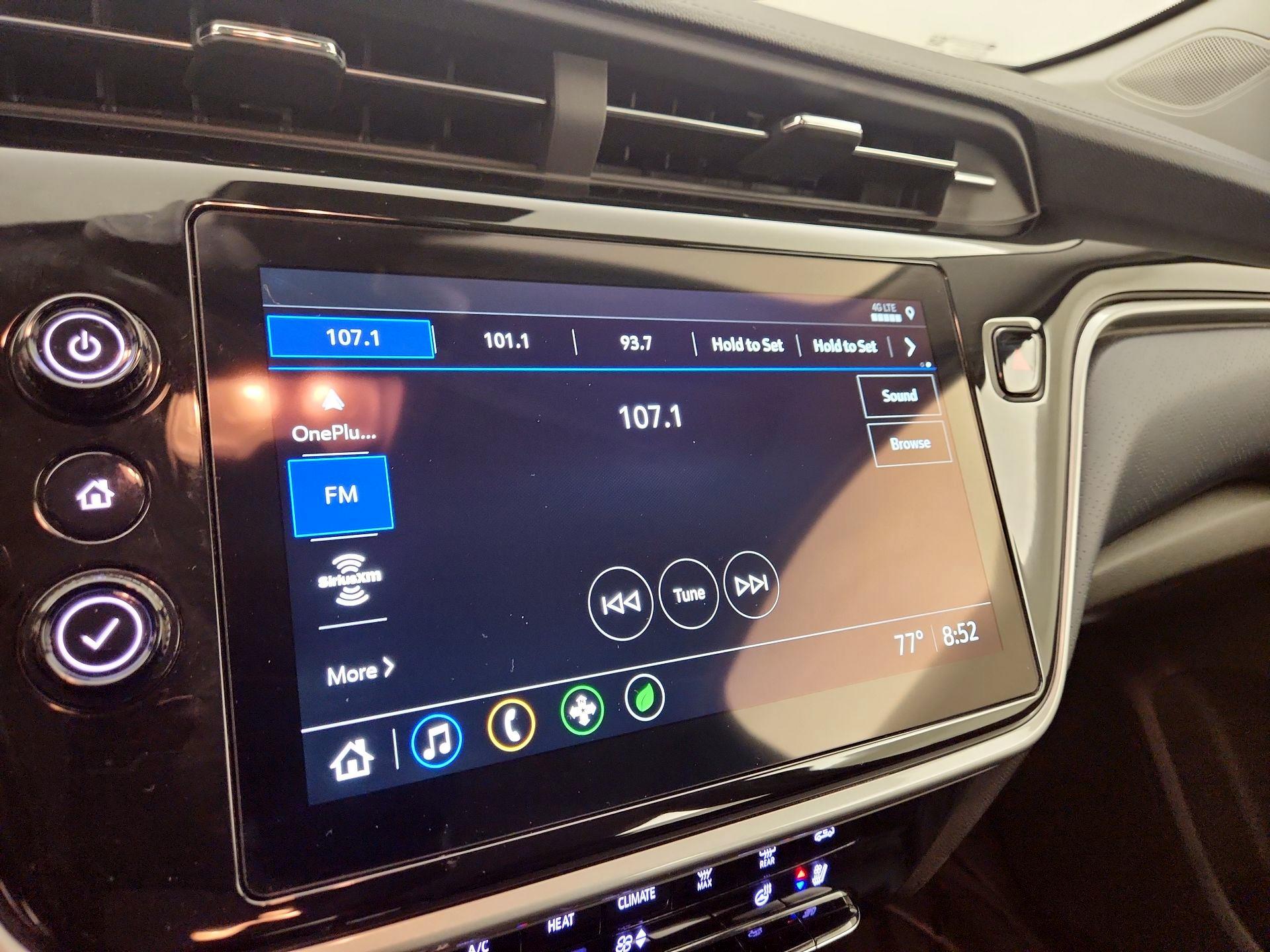Thumbnail: 2023 Chevrolet Bolt EUV - 15