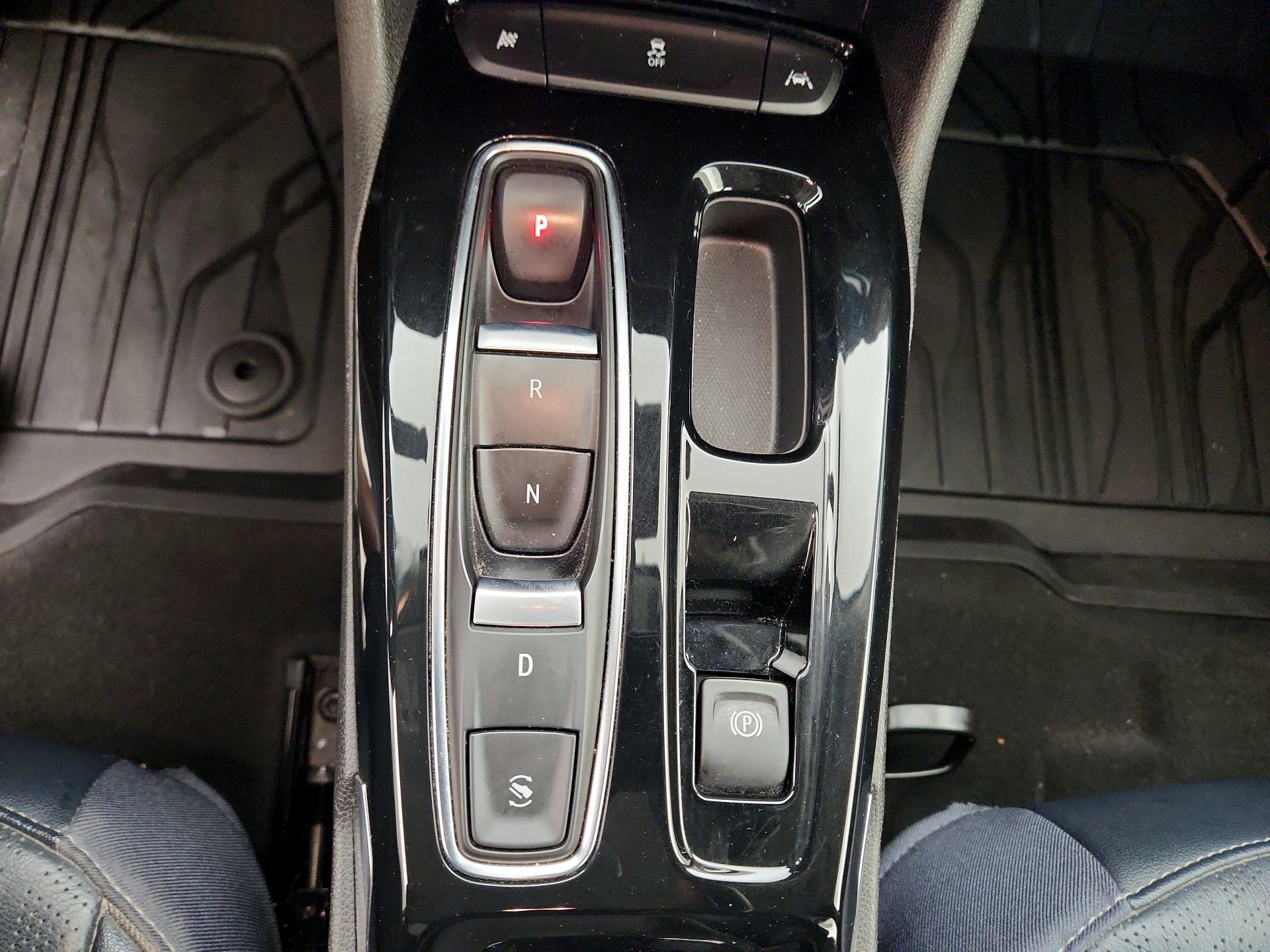 Thumbnail: 2023 Chevrolet Bolt EUV - 17