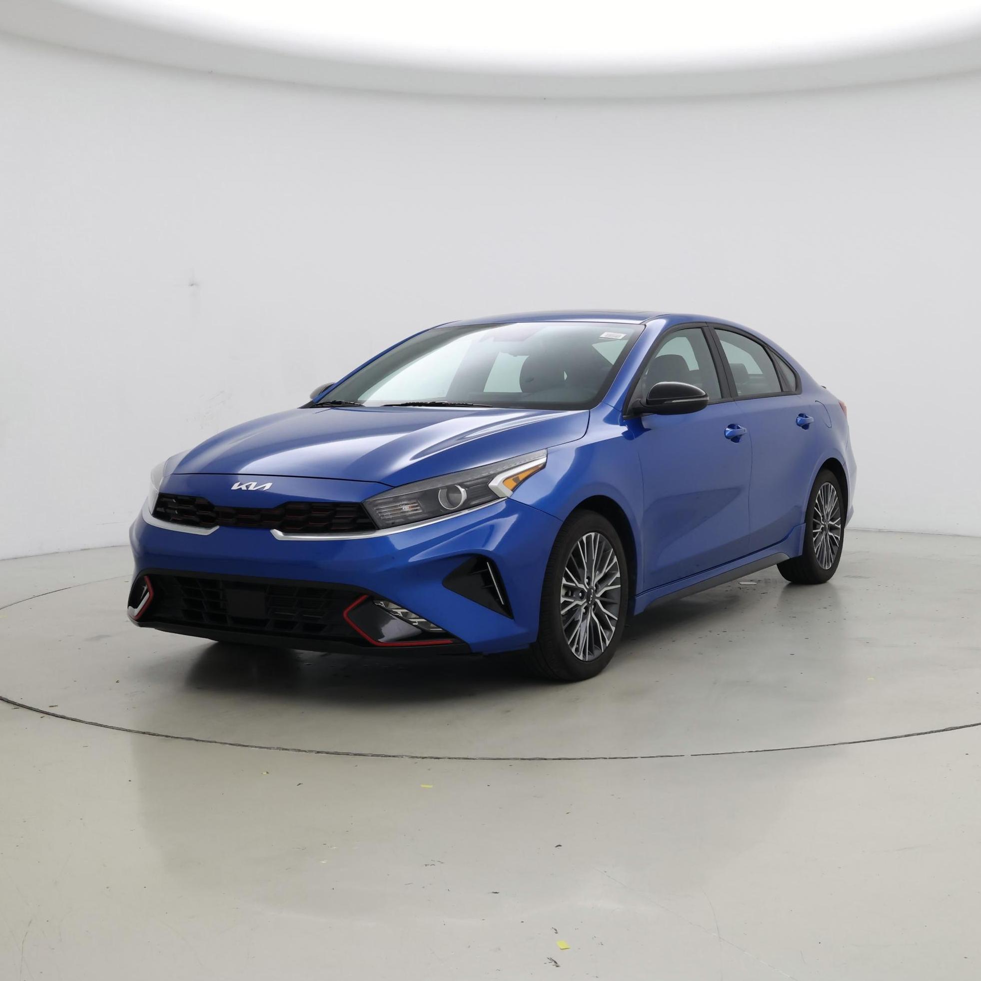 Thumbnail: 2023 Kia Forte - 4