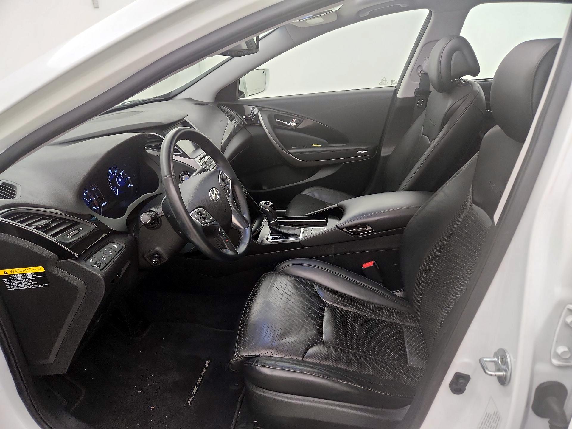 Thumbnail: 2016 Hyundai Azera - 11