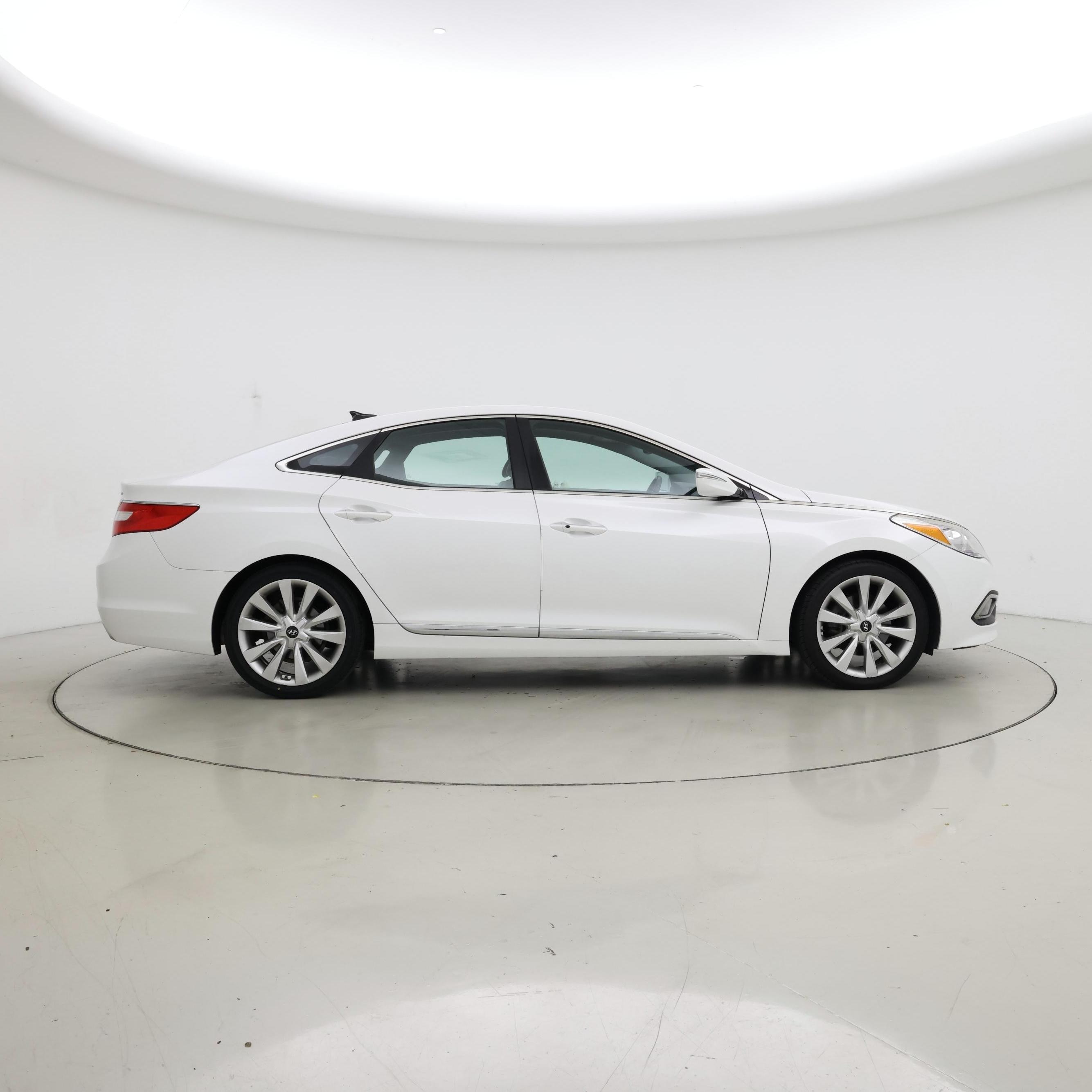 Thumbnail: 2016 Hyundai Azera - 7