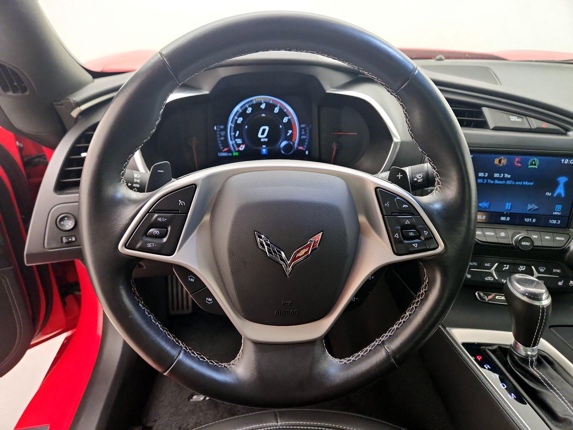 Thumbnail: 2015 Chevrolet Corvette - 10