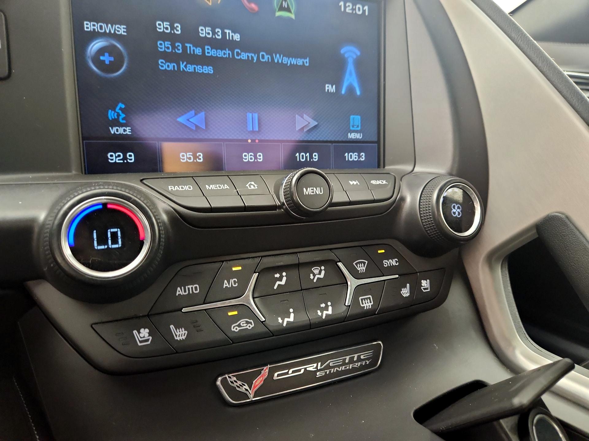 Thumbnail: 2015 Chevrolet Corvette - 16