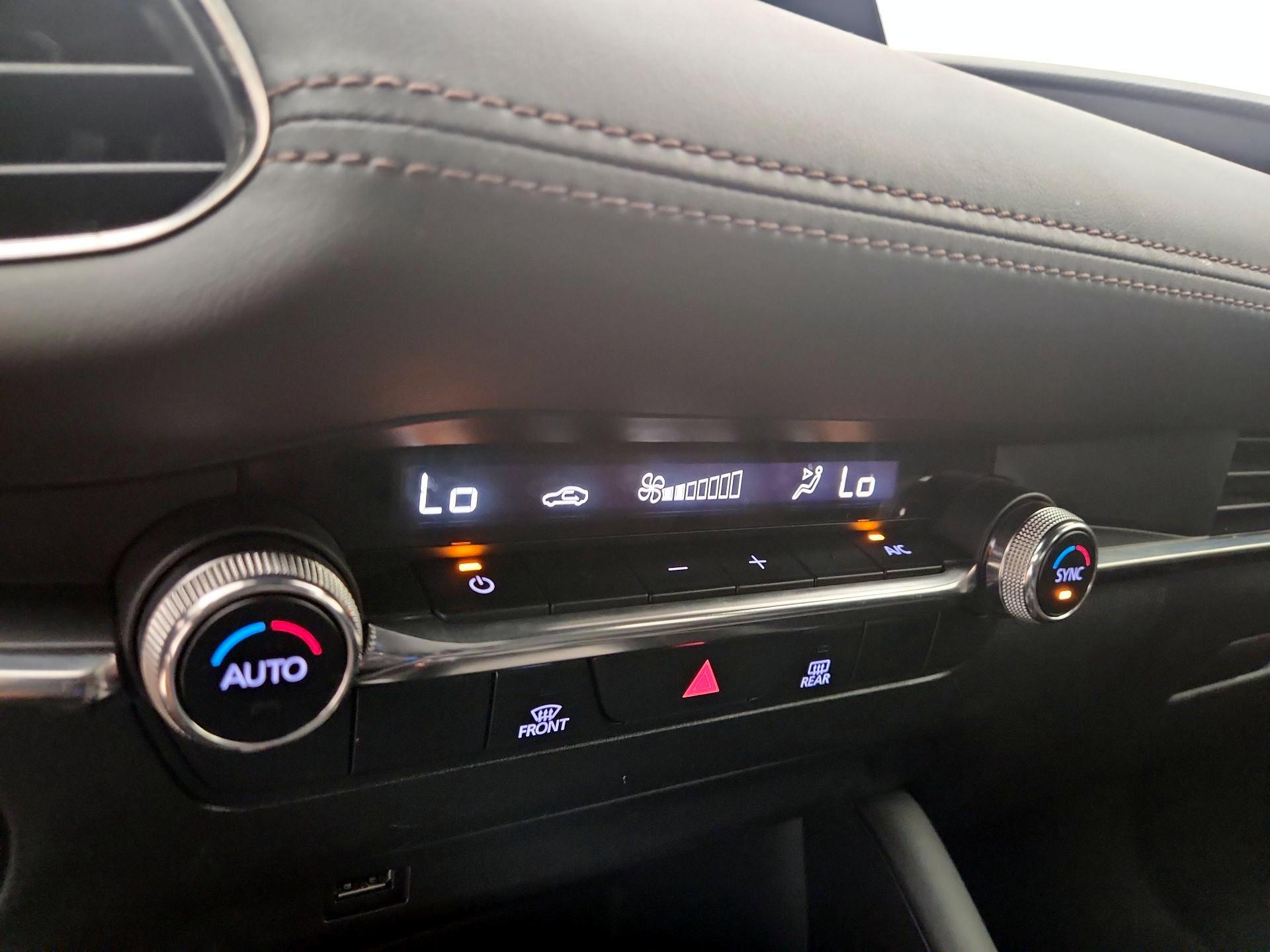 Thumbnail: 2019 Mazda Mazda3 - 17