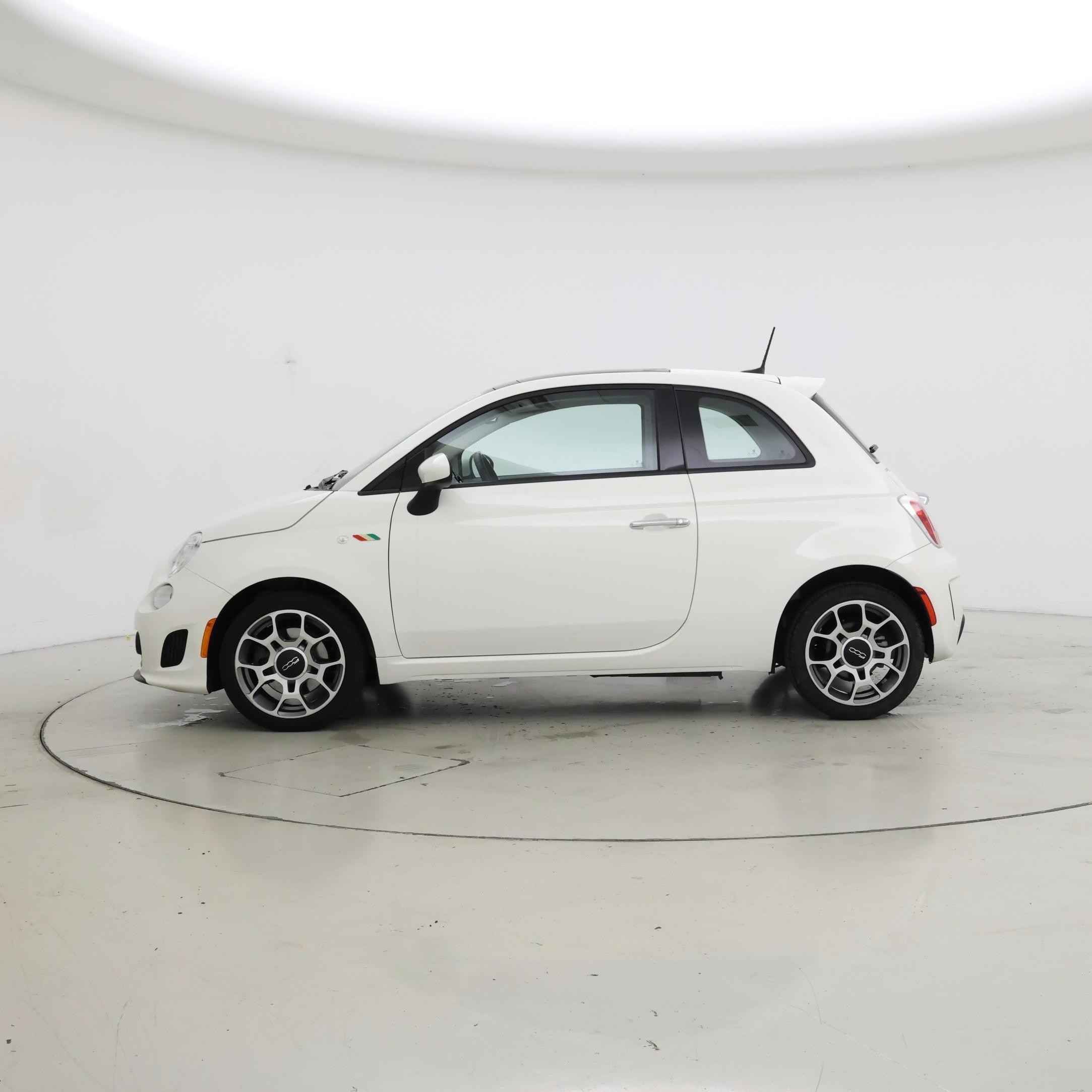 Thumbnail: 2018 Fiat 500 - 3
