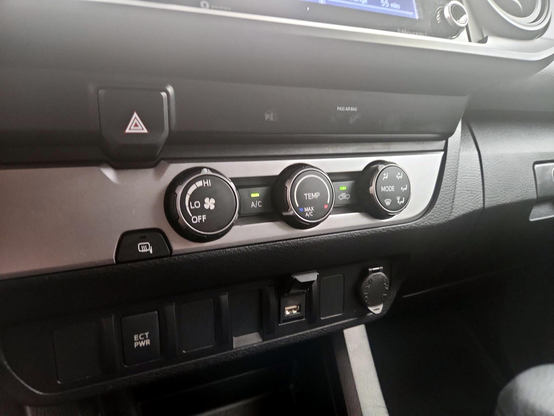 Thumbnail: 2021 Toyota Tacoma - 16