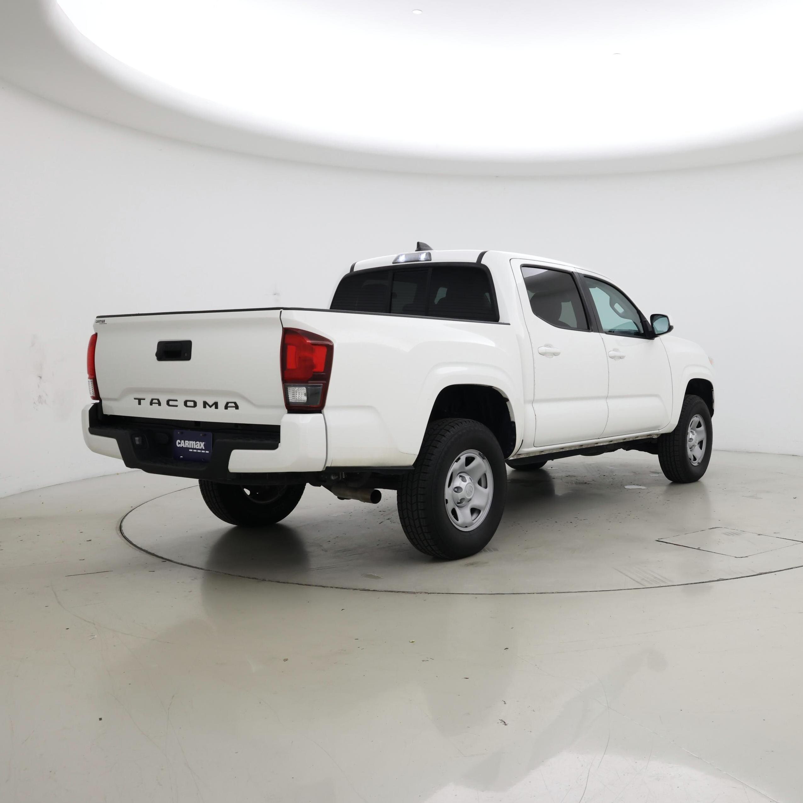 Thumbnail: 2021 Toyota Tacoma - 8