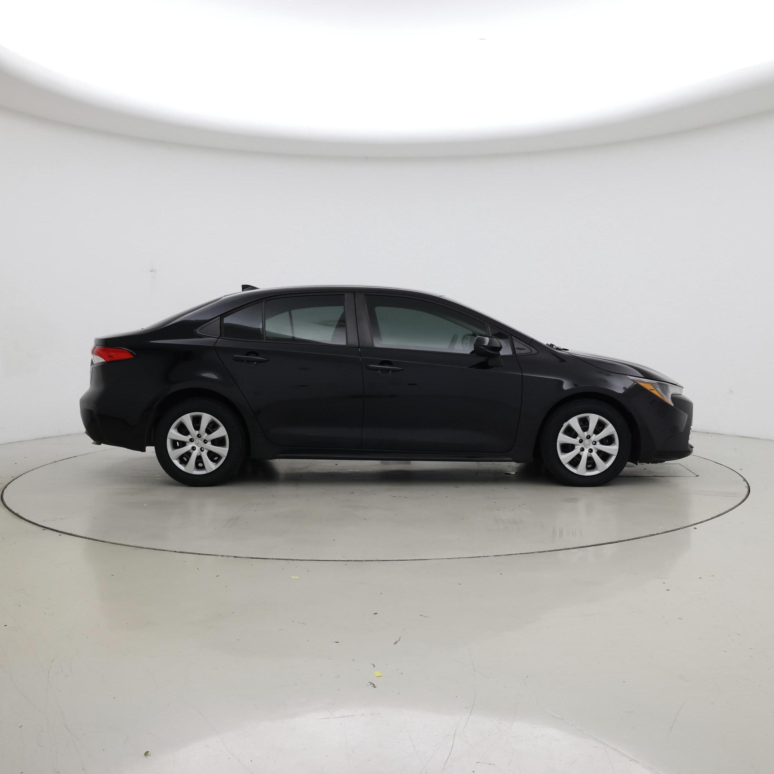 Thumbnail: 2023 Toyota Corolla - 7