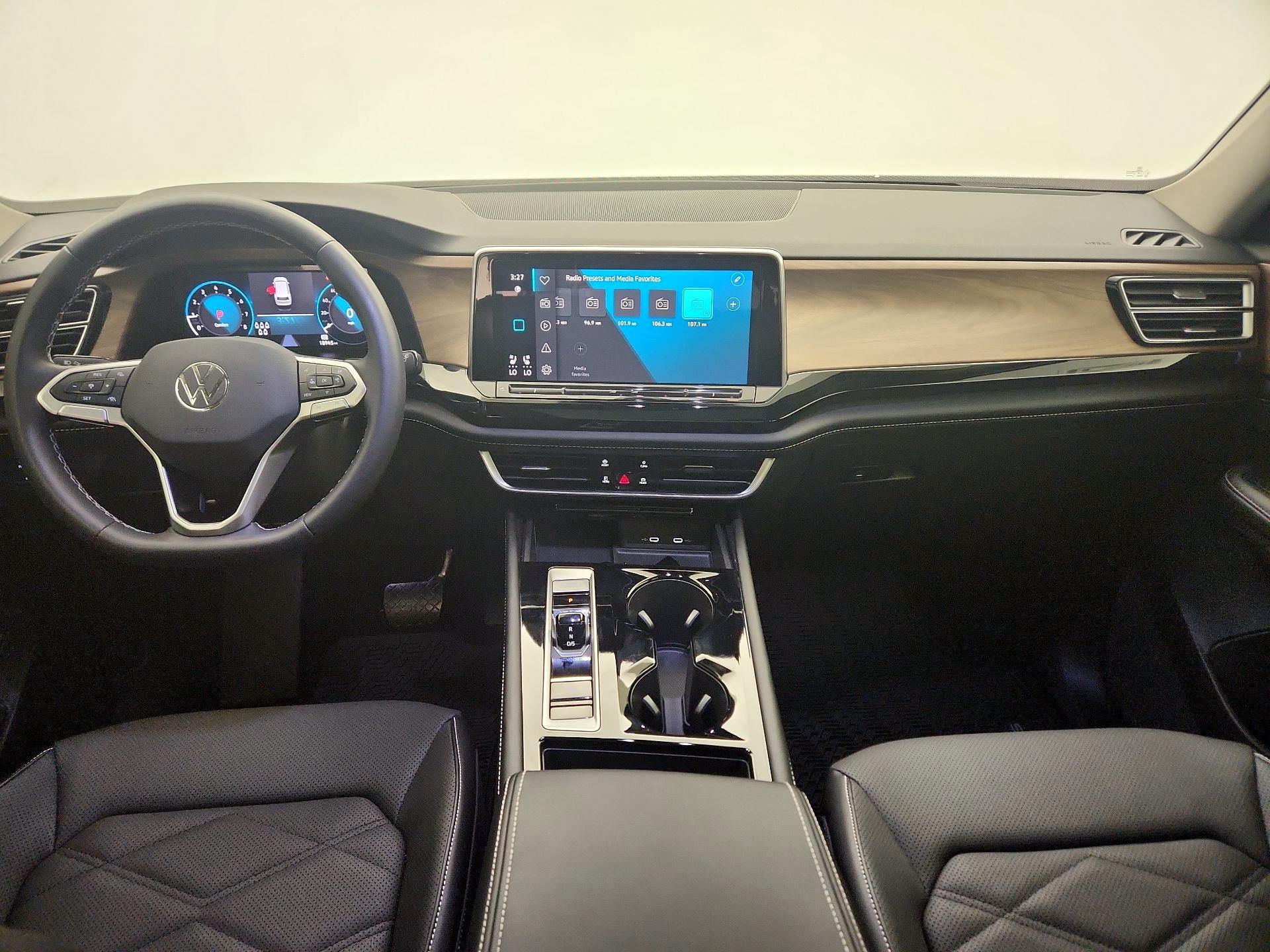 Thumbnail: 2024 Volkswagen Atlas - 9