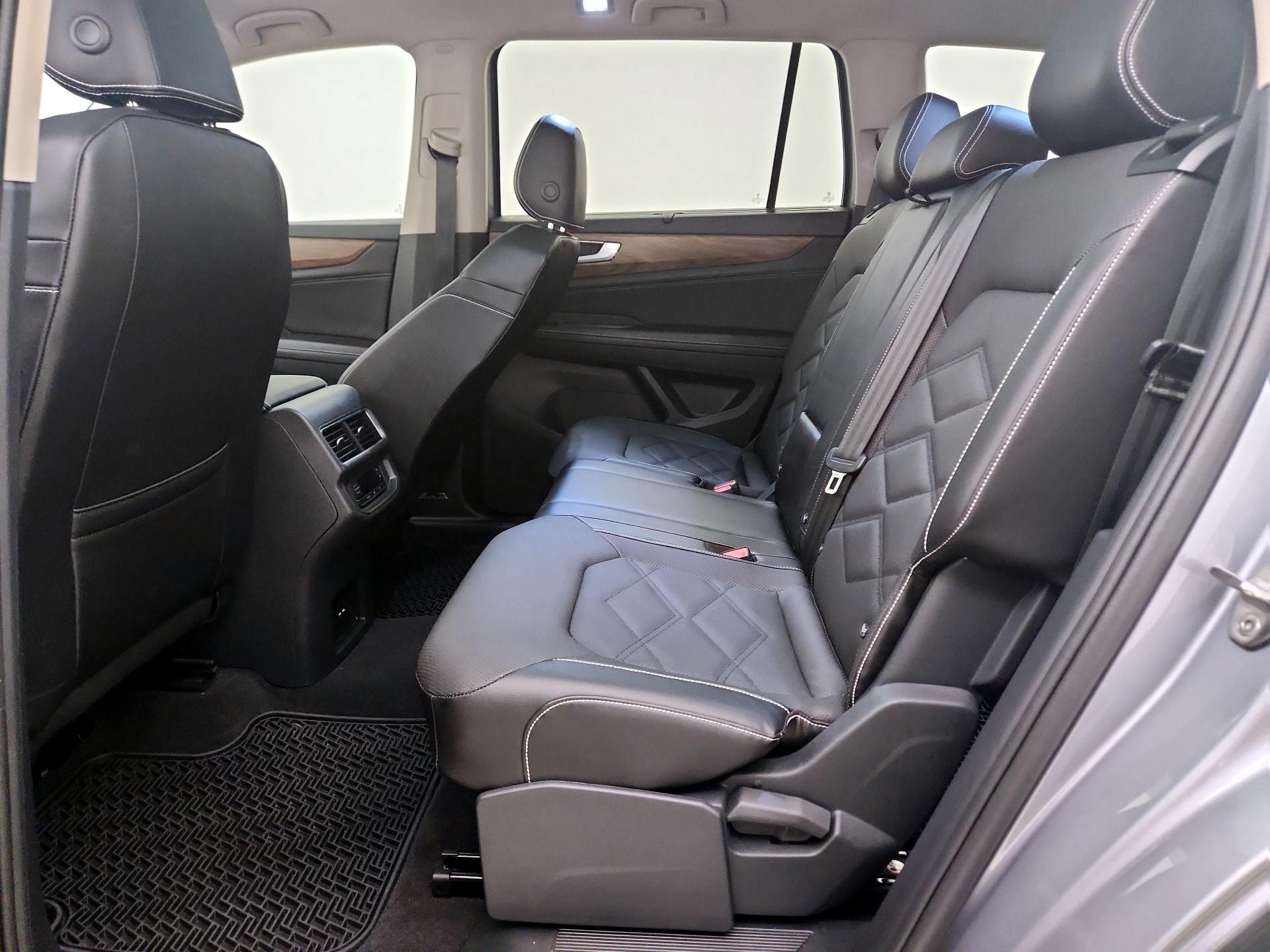 Thumbnail: 2024 Volkswagen Atlas - 20