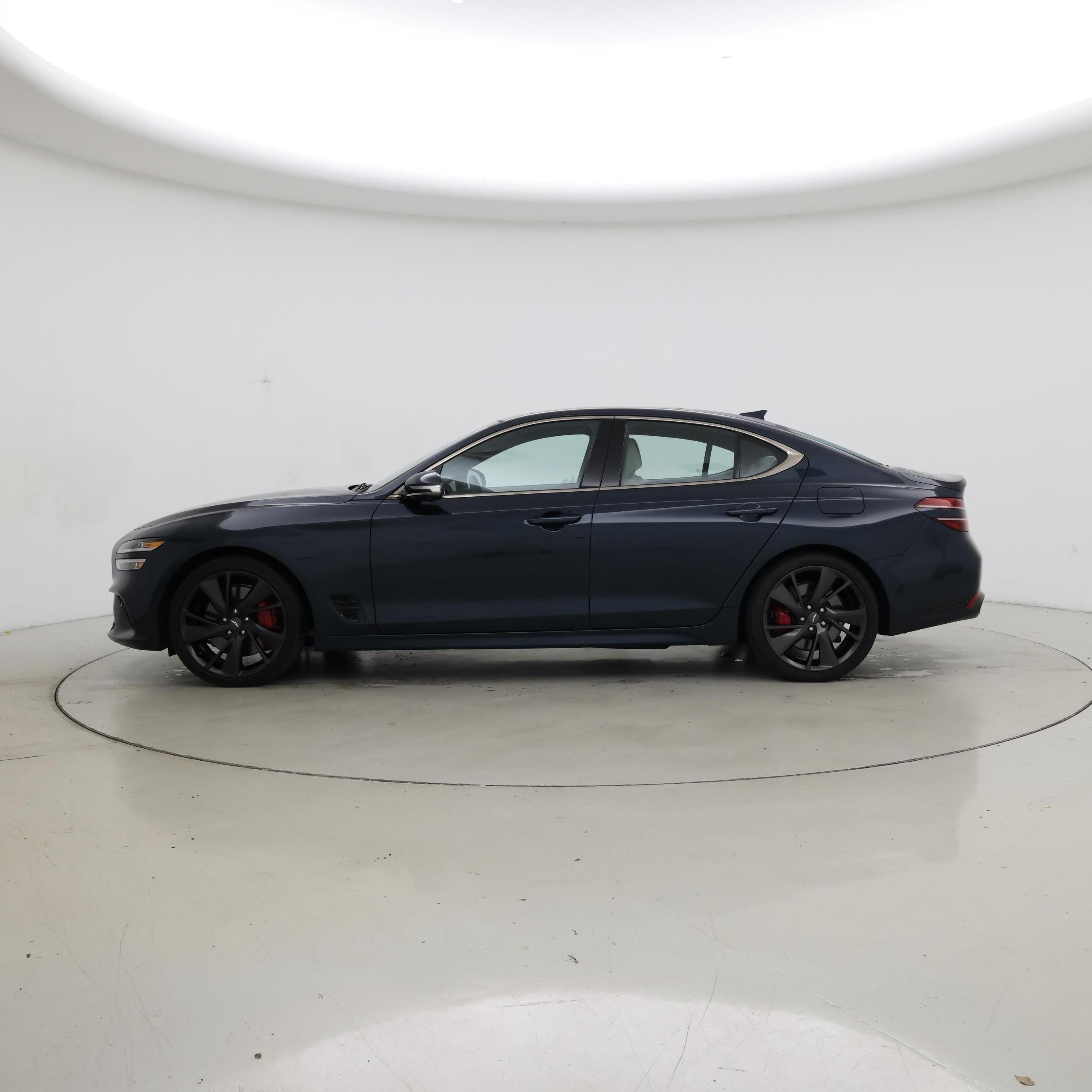 Thumbnail: 2023 Genesis G70 - 3