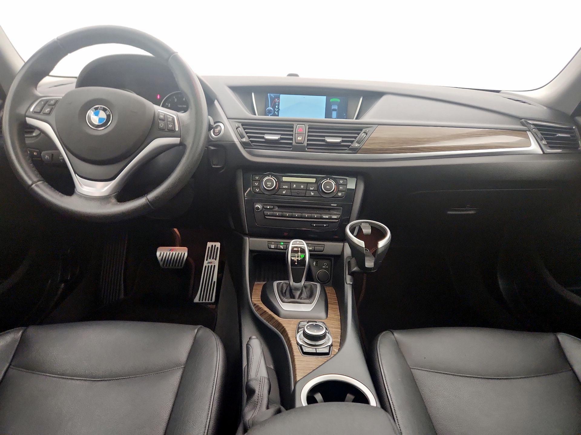 Thumbnail: 2015 BMW X1 - 9