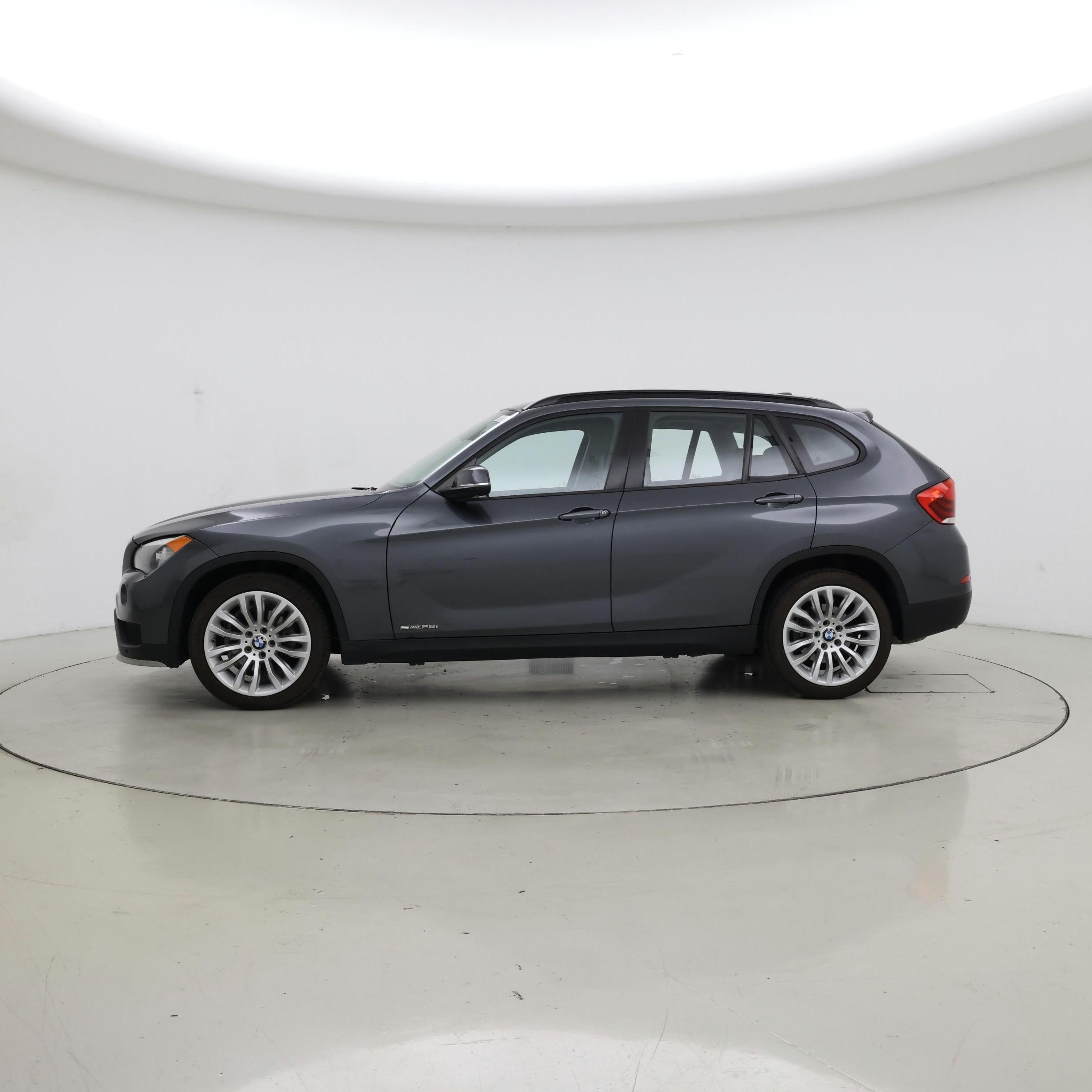 Thumbnail: 2015 BMW X1 - 3