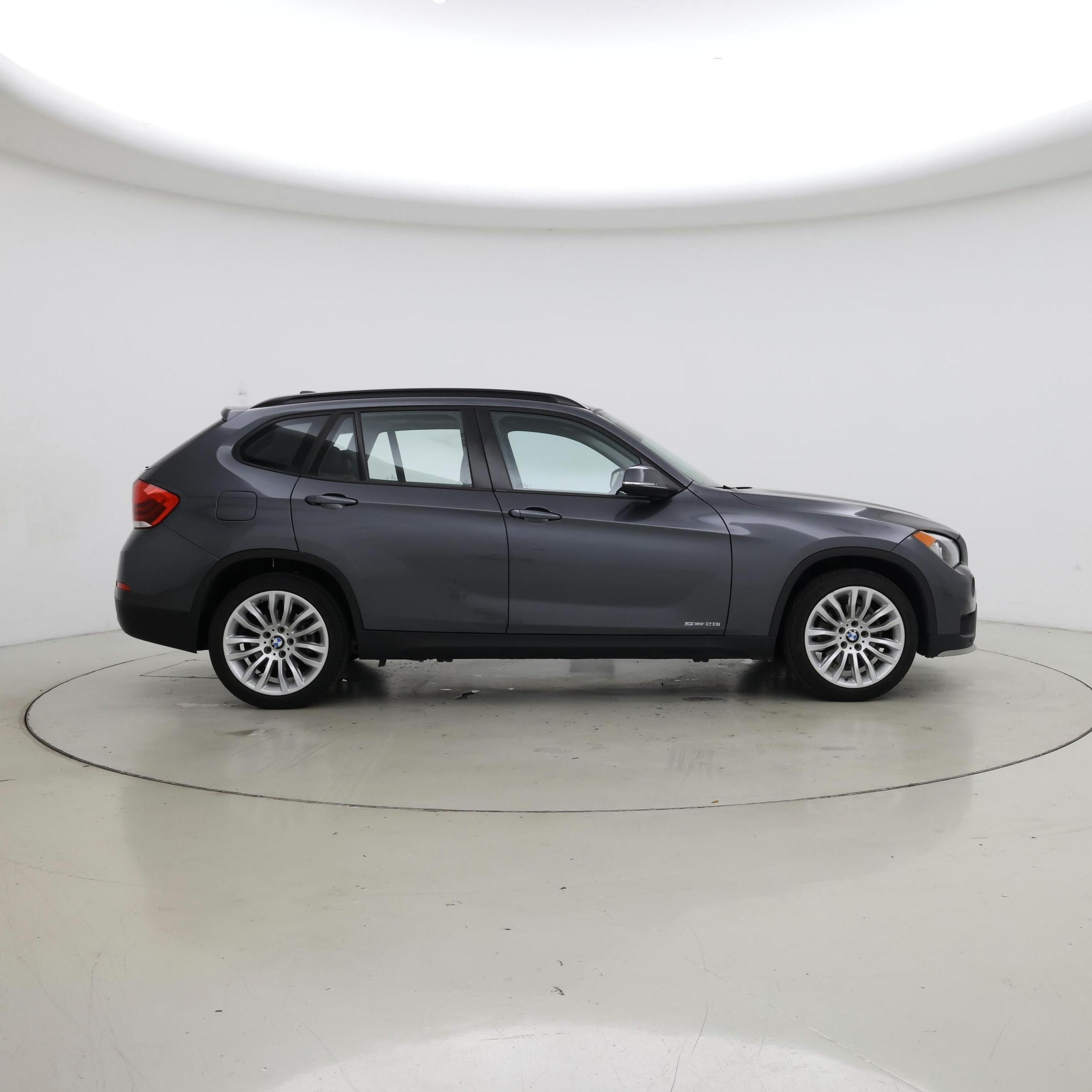 Thumbnail: 2015 BMW X1 - 7