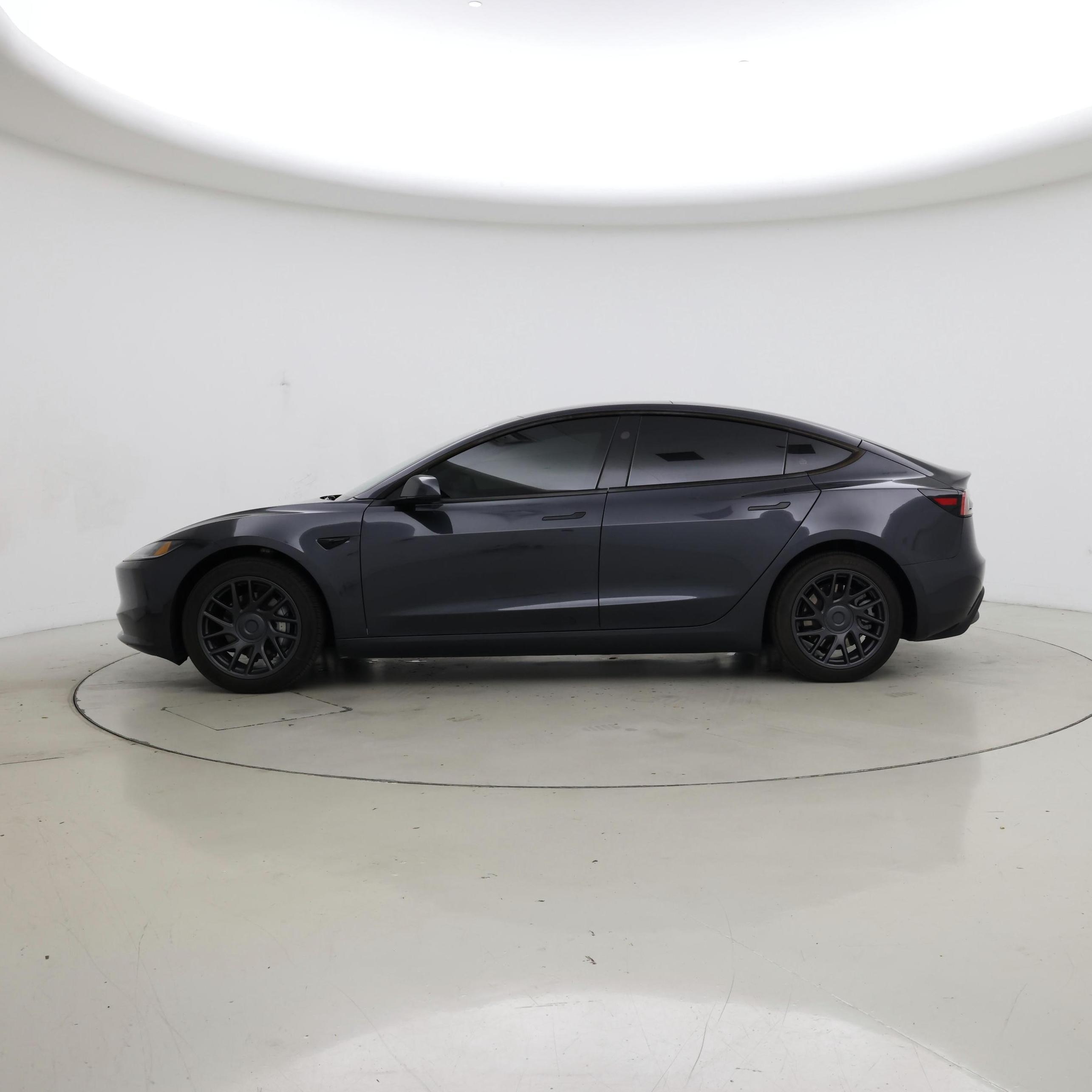 Thumbnail: 2025 Tesla Model 3 - 3