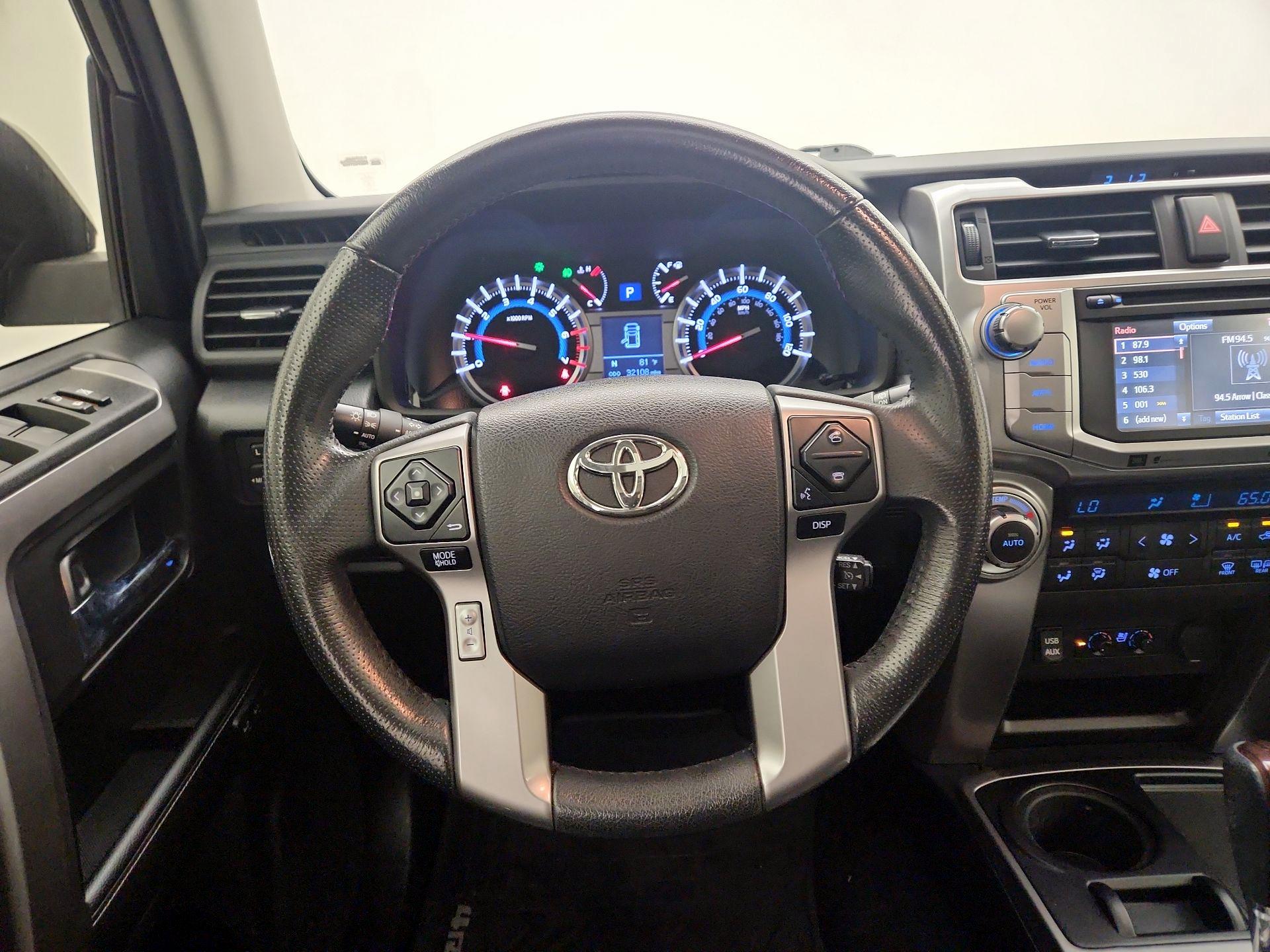 Thumbnail: 2016 Toyota 4Runner - 10