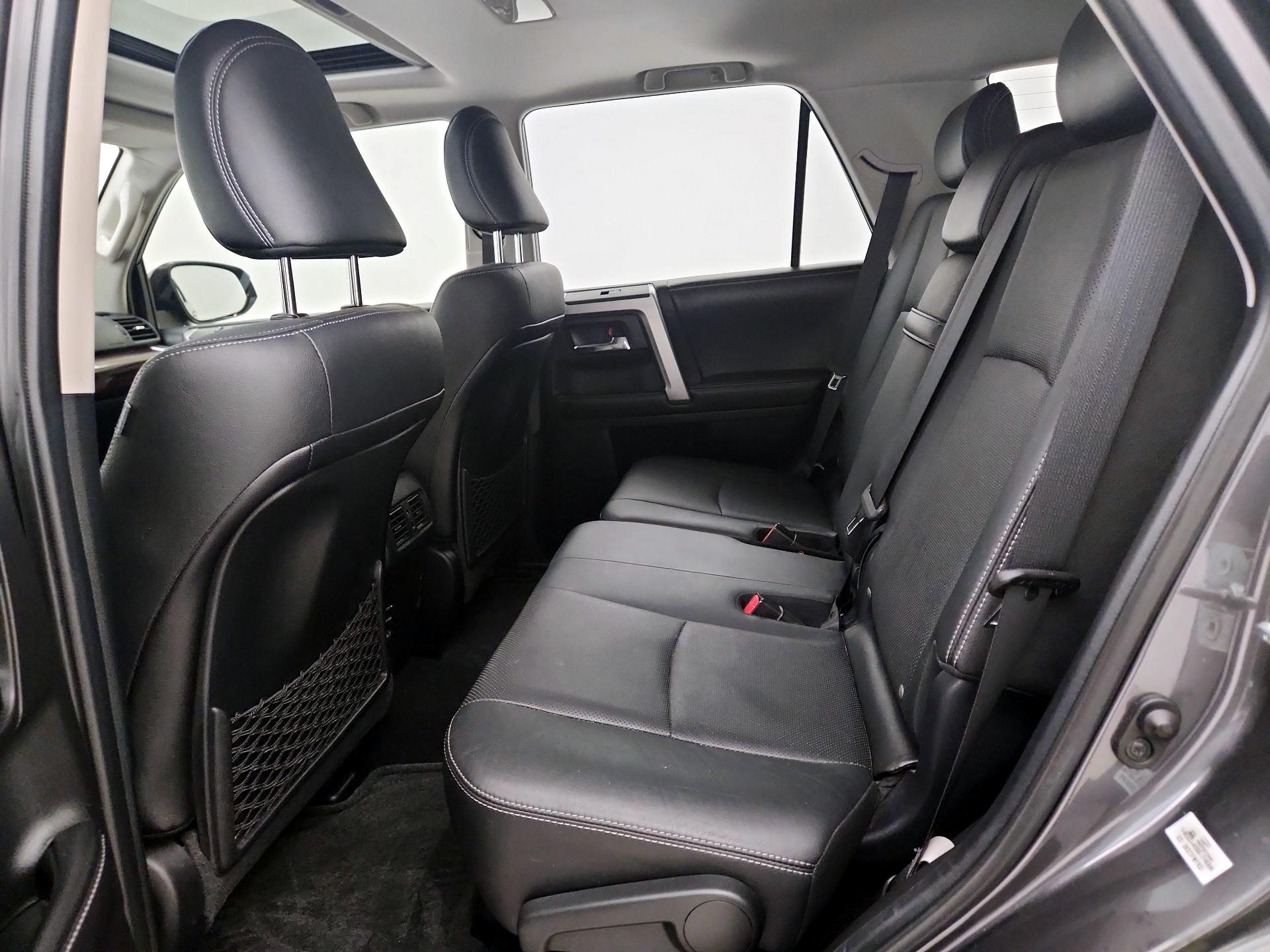 Thumbnail: 2016 Toyota 4Runner - 20