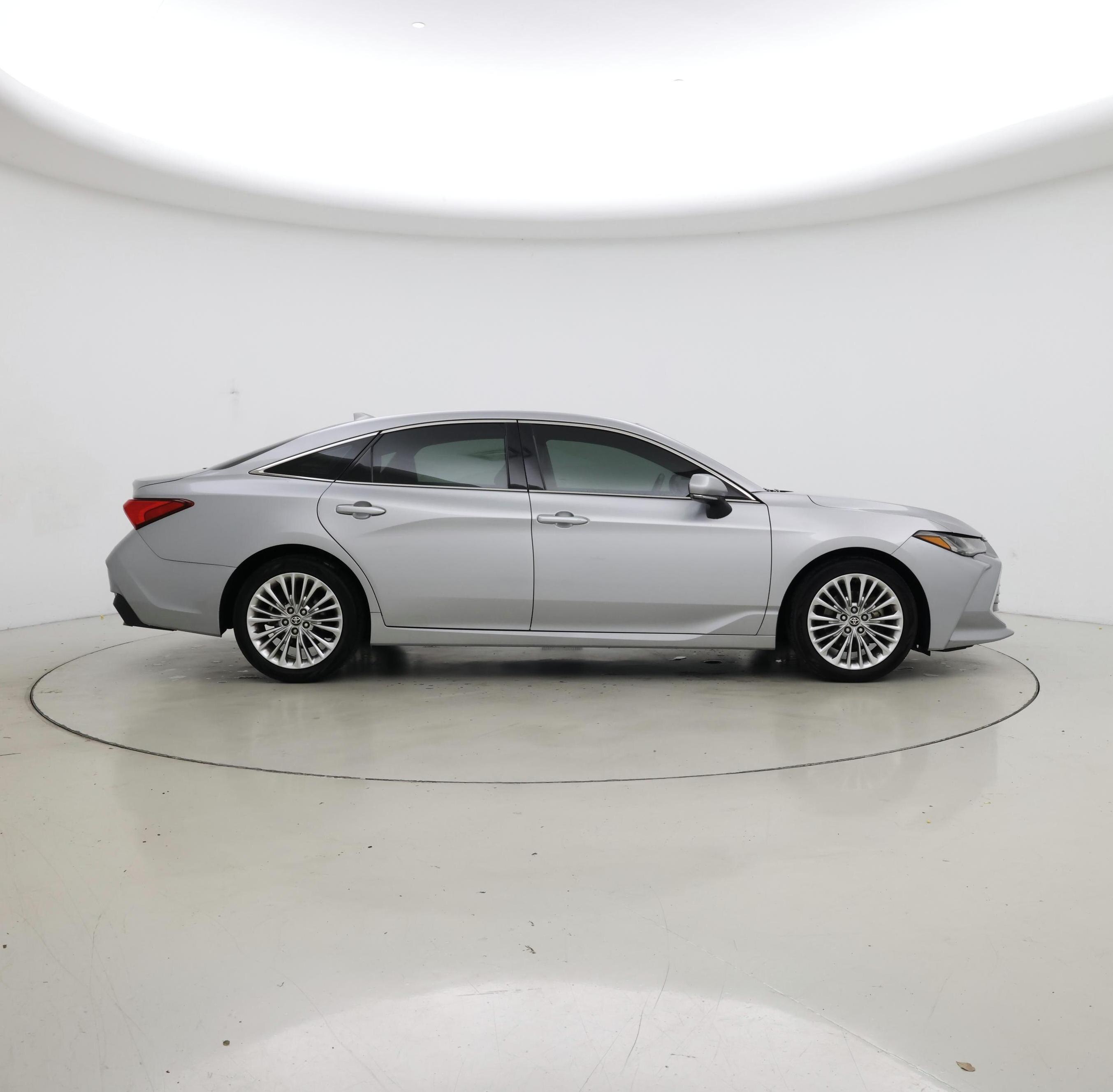 Thumbnail: 2020 Toyota Avalon - 7