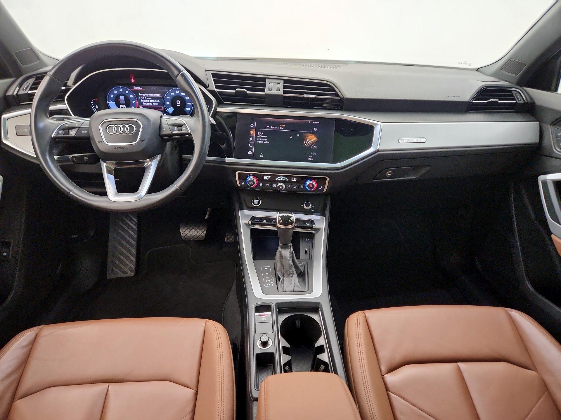 Thumbnail: 2021 Audi Q3 - 9