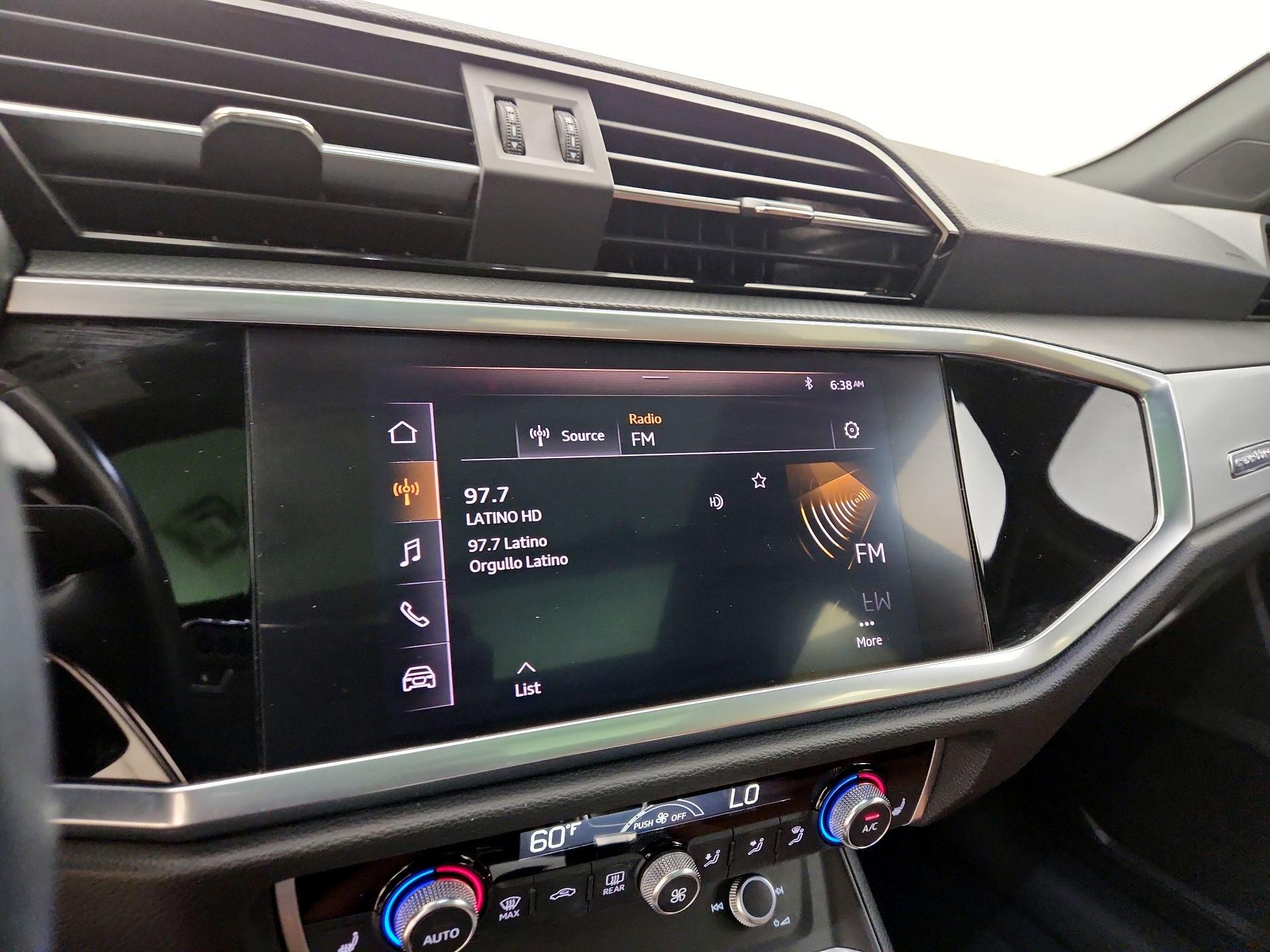 Thumbnail: 2021 Audi Q3 - 15