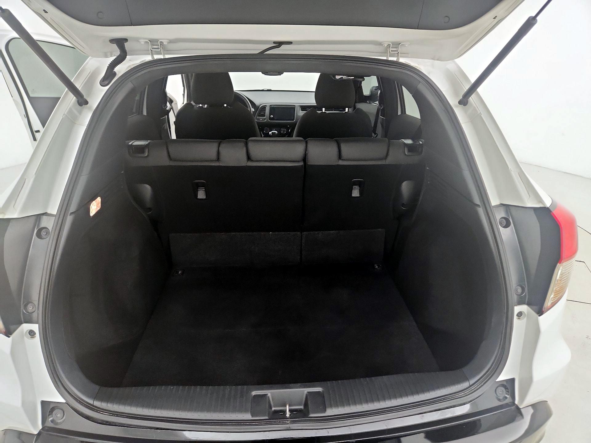 Thumbnail: 2022 Honda HR-V - 20